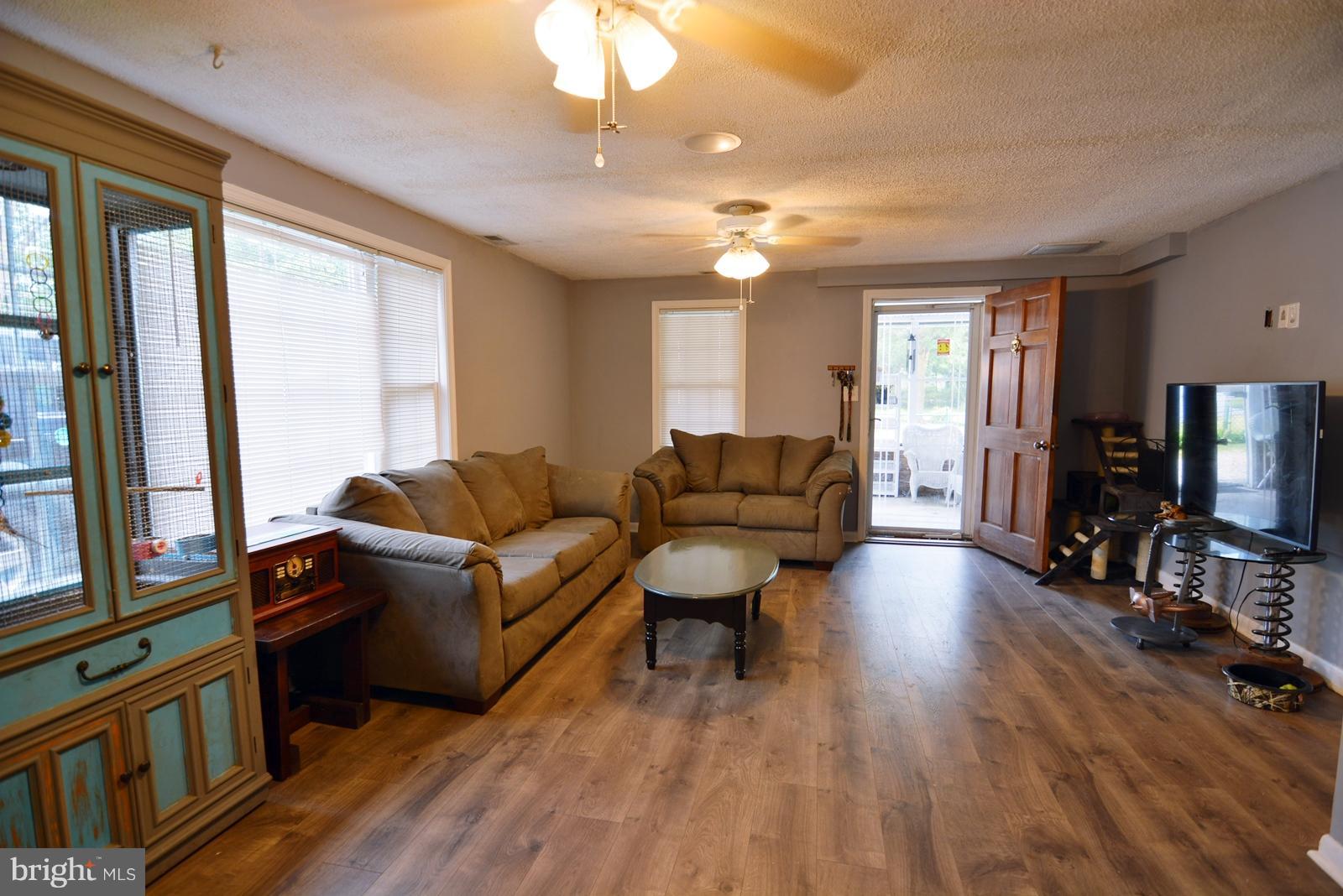 ALLENDALE FARMS - Residential