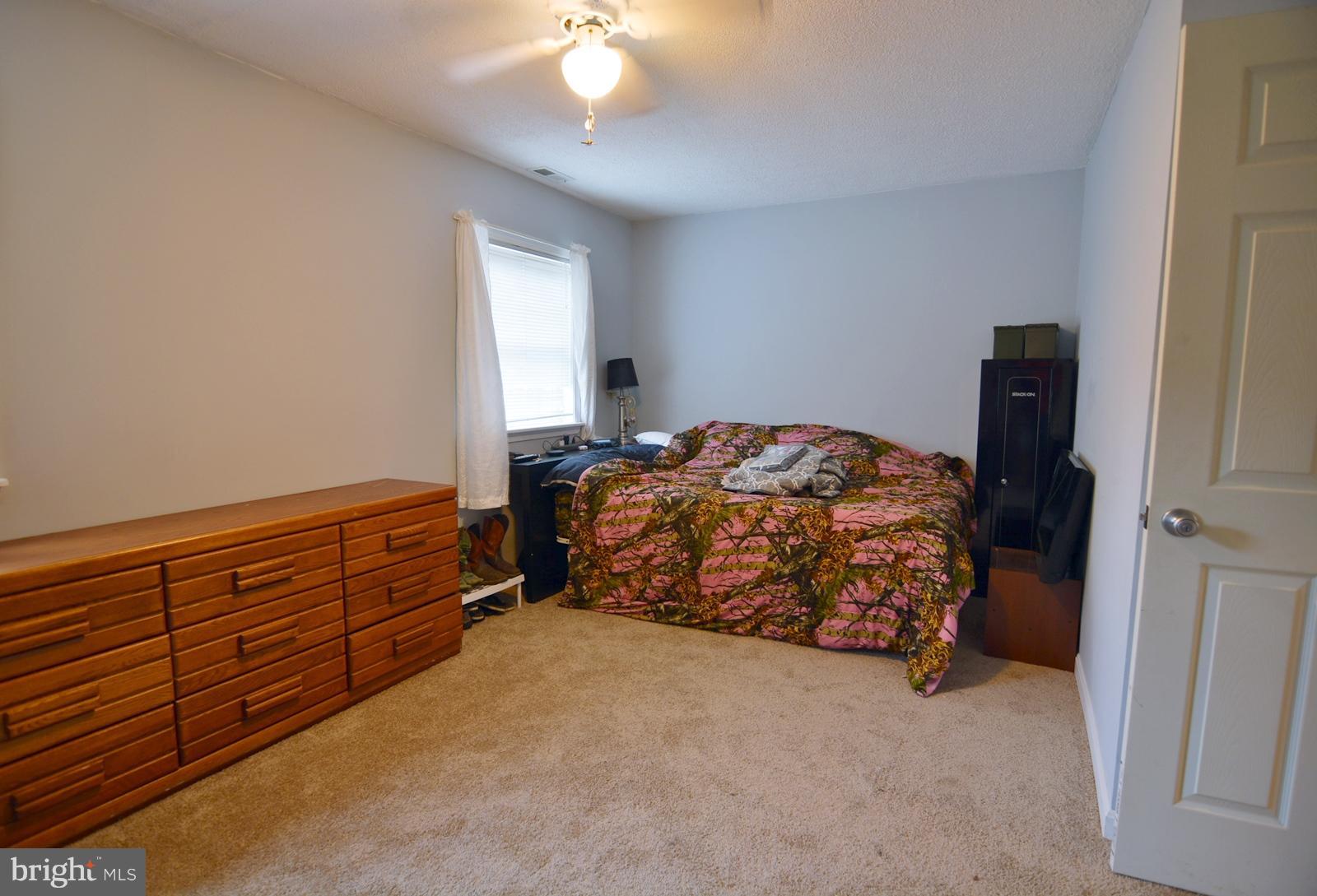 ALLENDALE FARMS - Residential