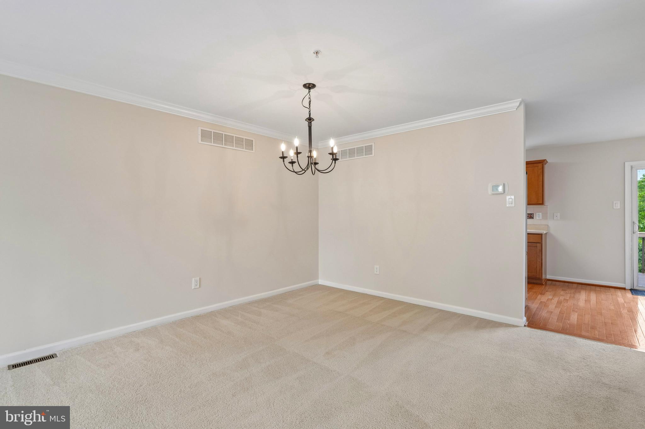 475 GLENN ROSE CIRCLE