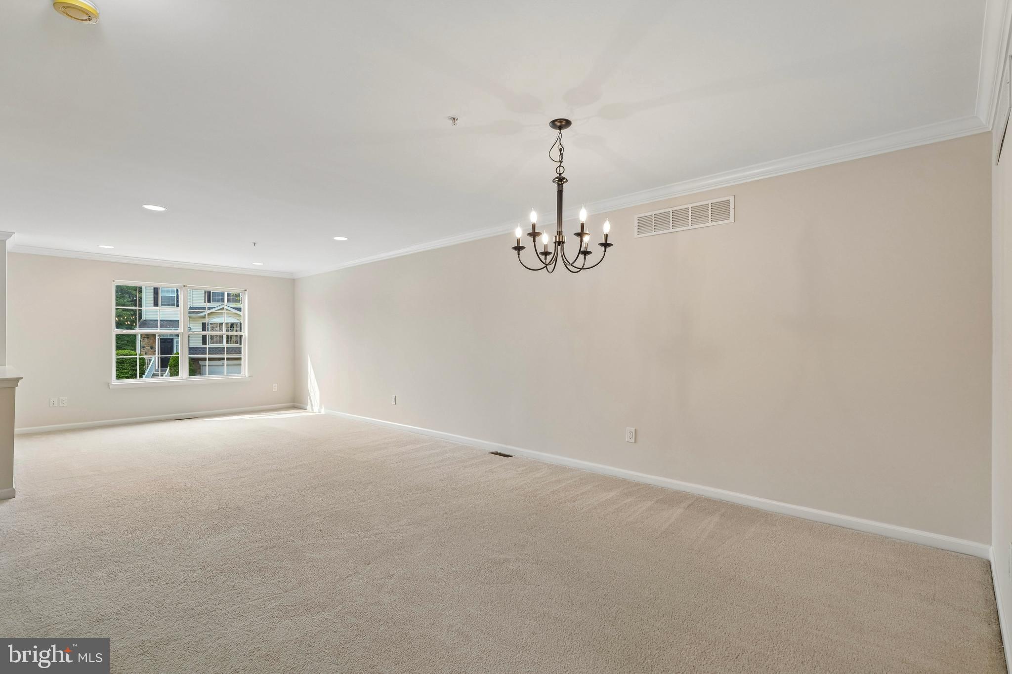 475 GLENN ROSE CIRCLE
