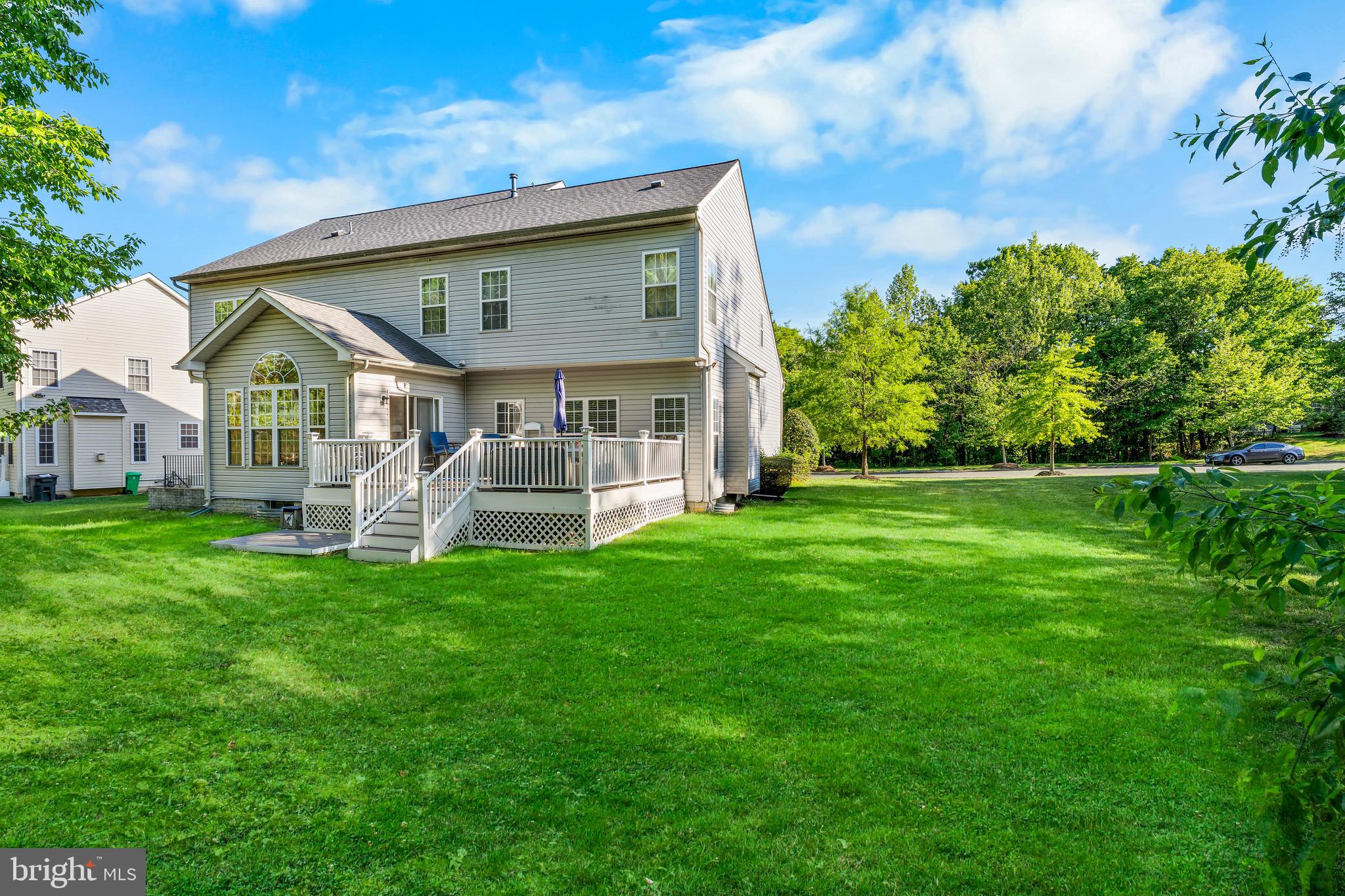HILLANTRAE - Residential