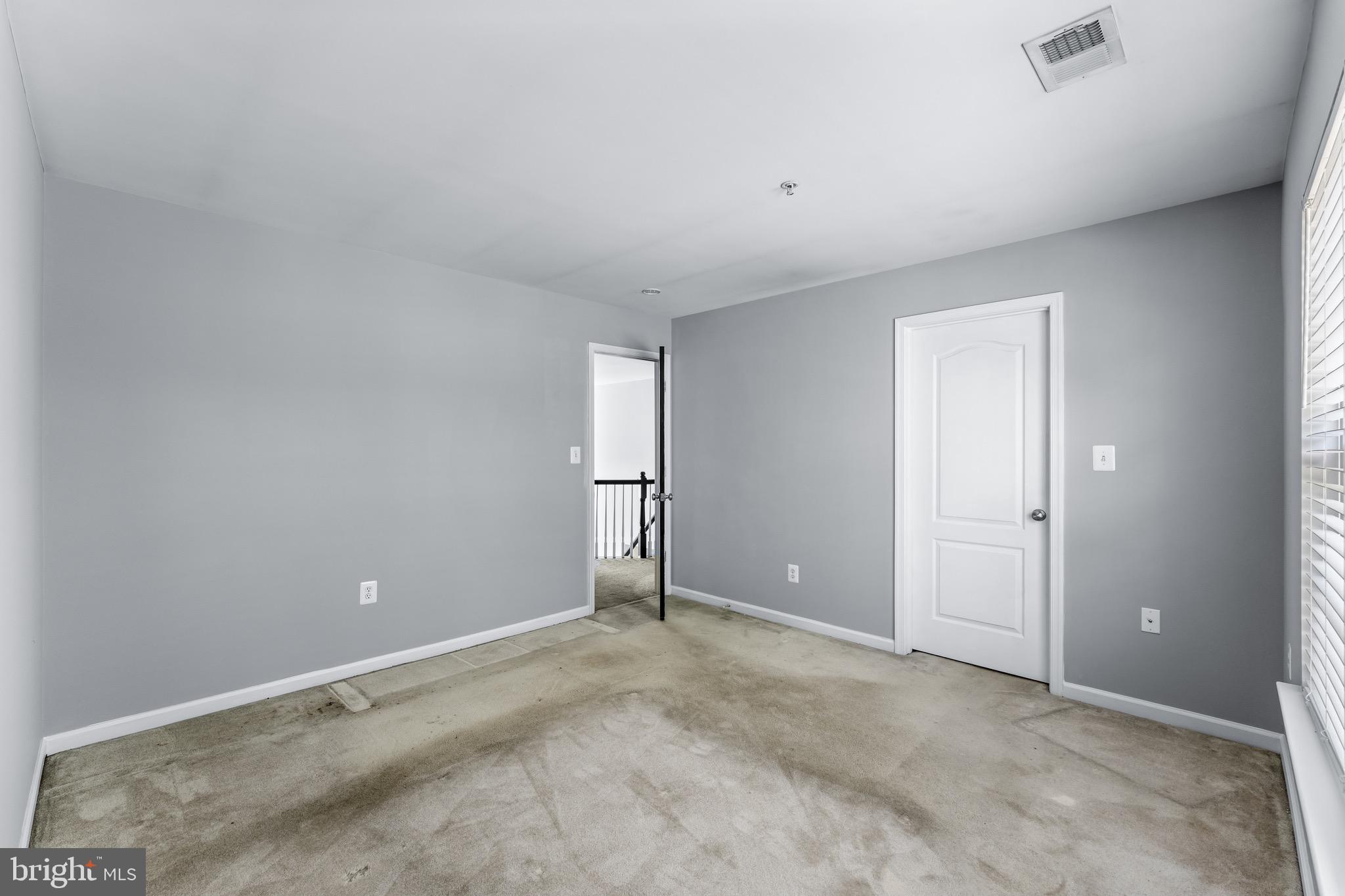 HILLANTRAE - Residential