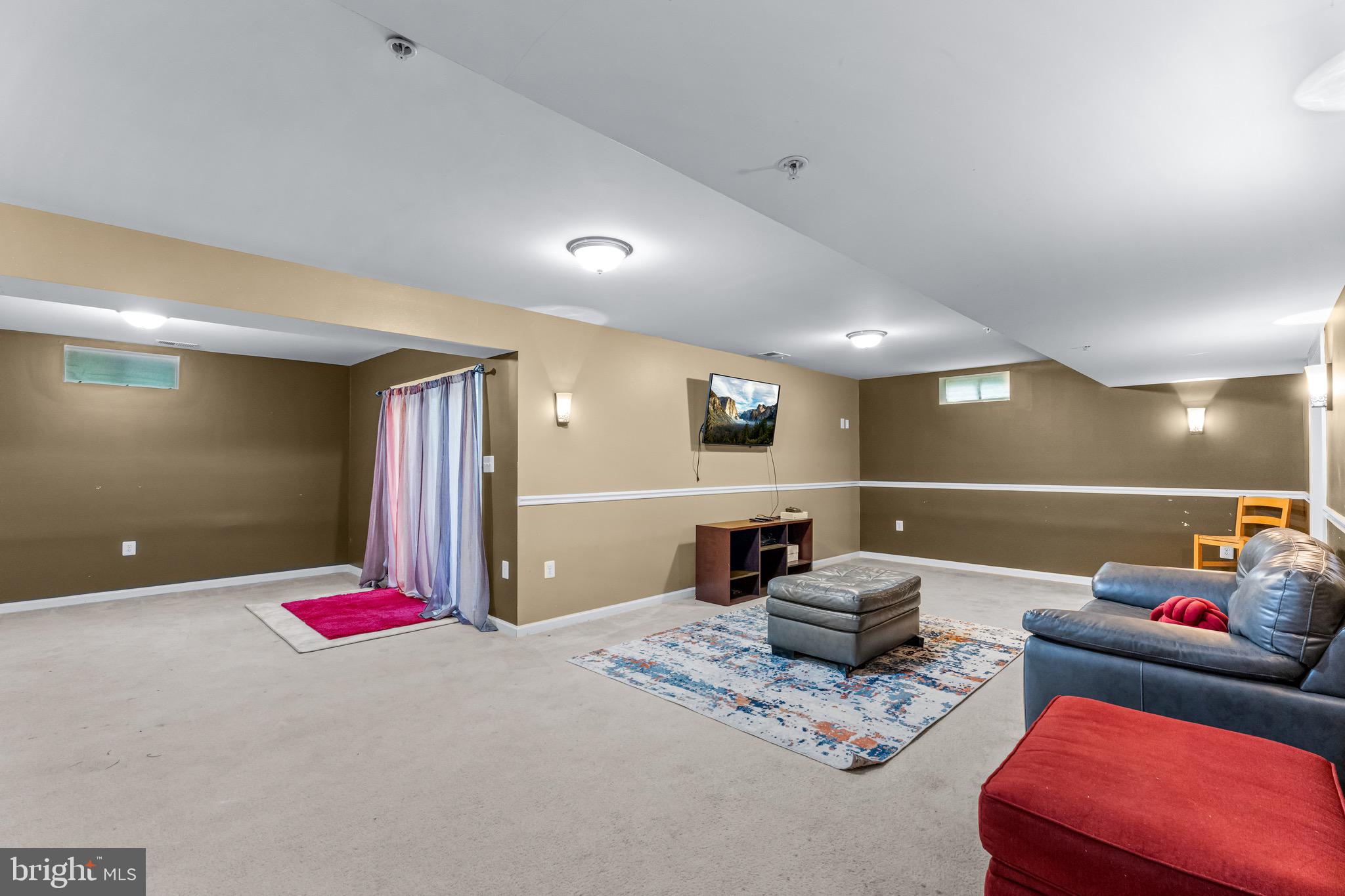 HILLANTRAE - Residential