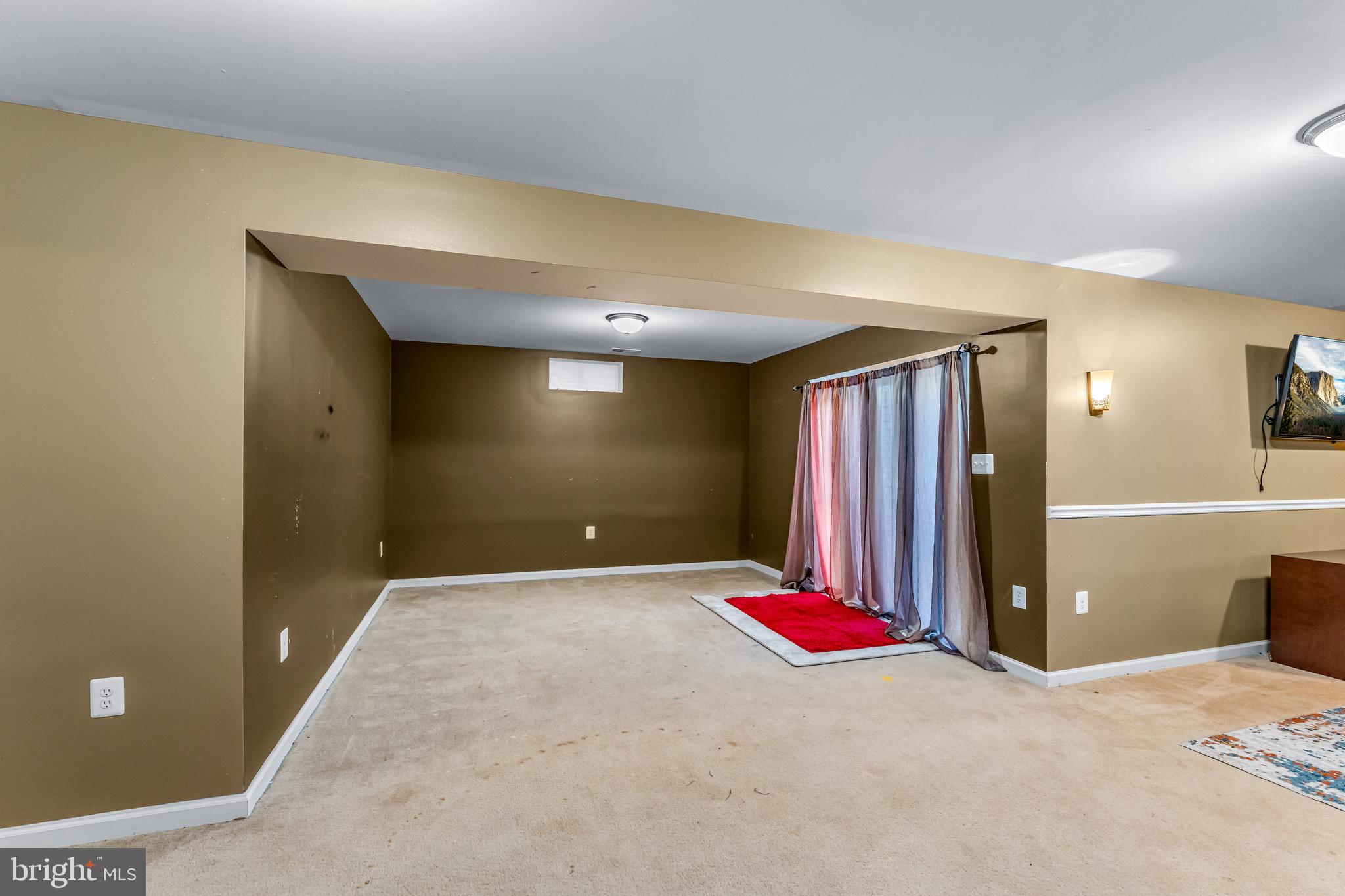 HILLANTRAE - Residential
