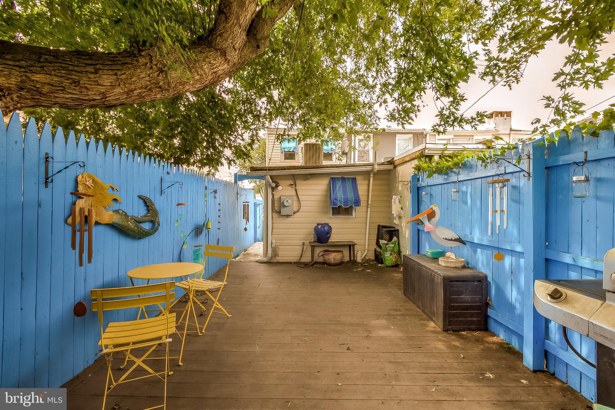 HAMPDEN HISTORIC DISTRICT - Residential