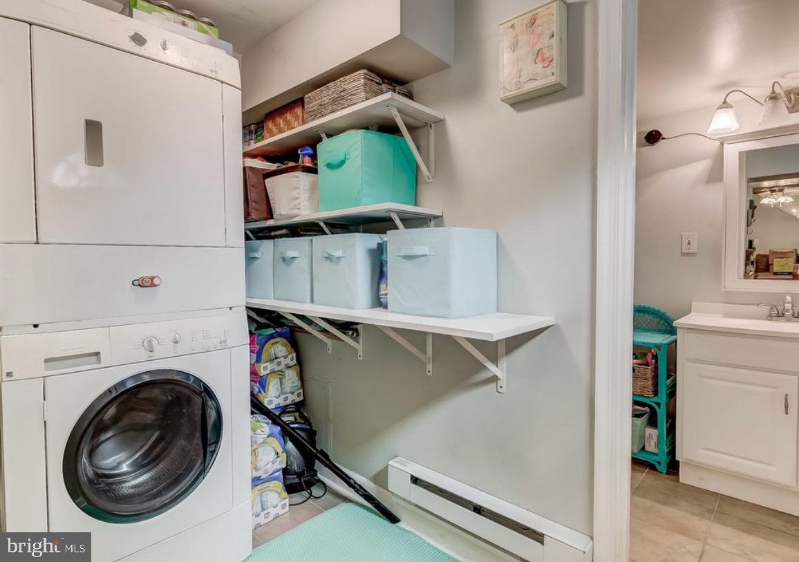 HAMPDEN HISTORIC DISTRICT - Residential