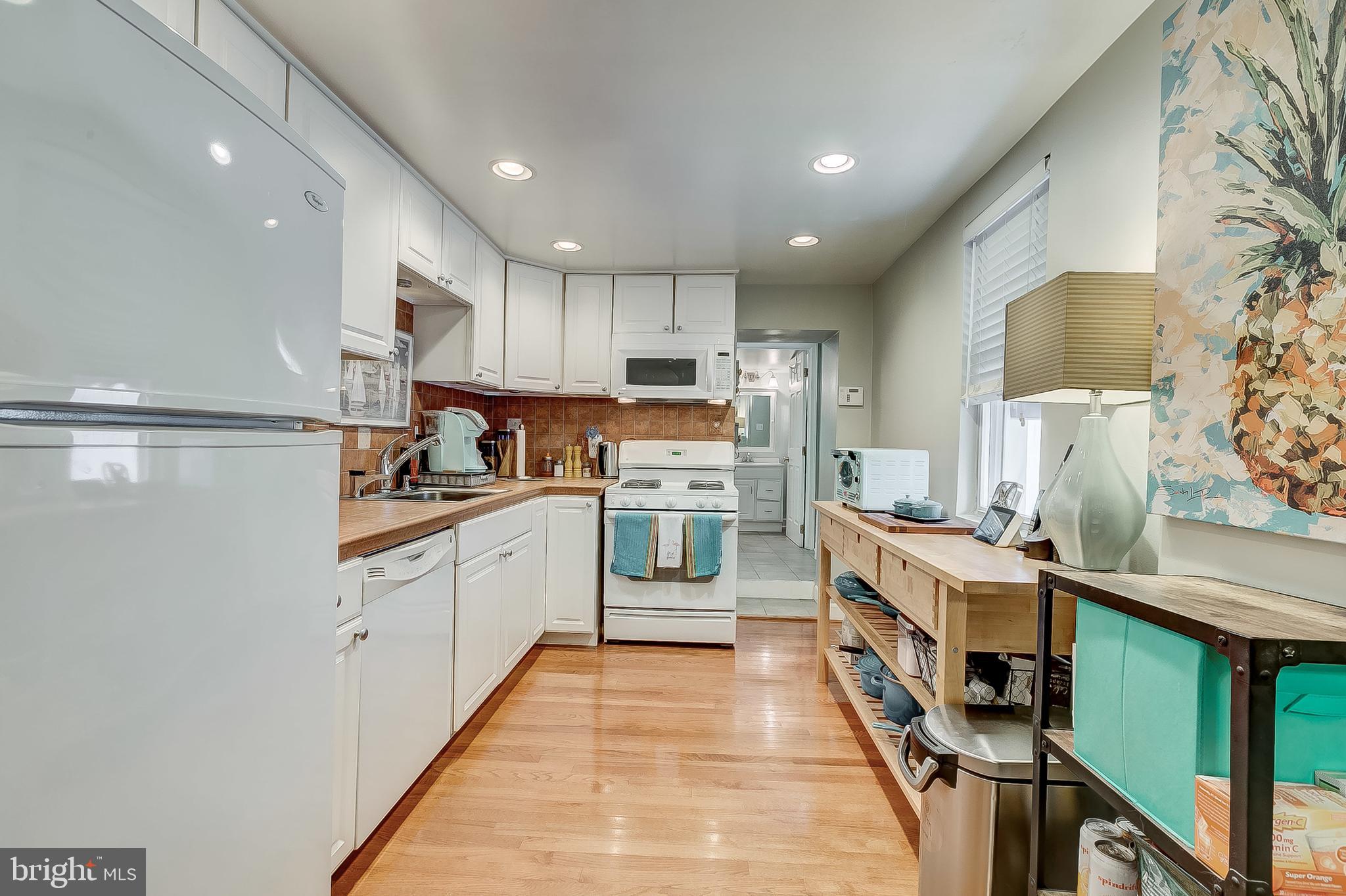 HAMPDEN HISTORIC DISTRICT - Residential