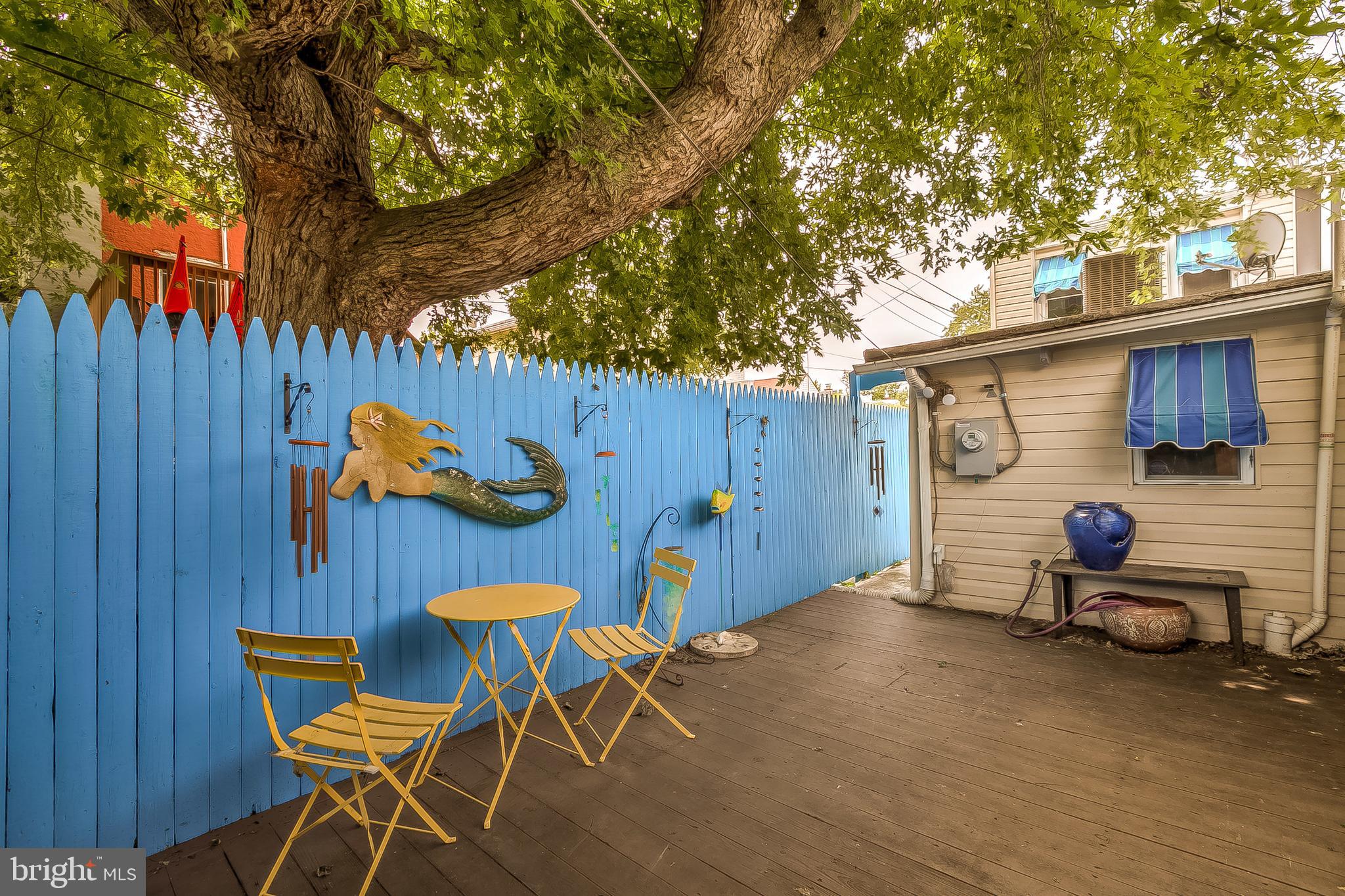 HAMPDEN HISTORIC DISTRICT - Residential