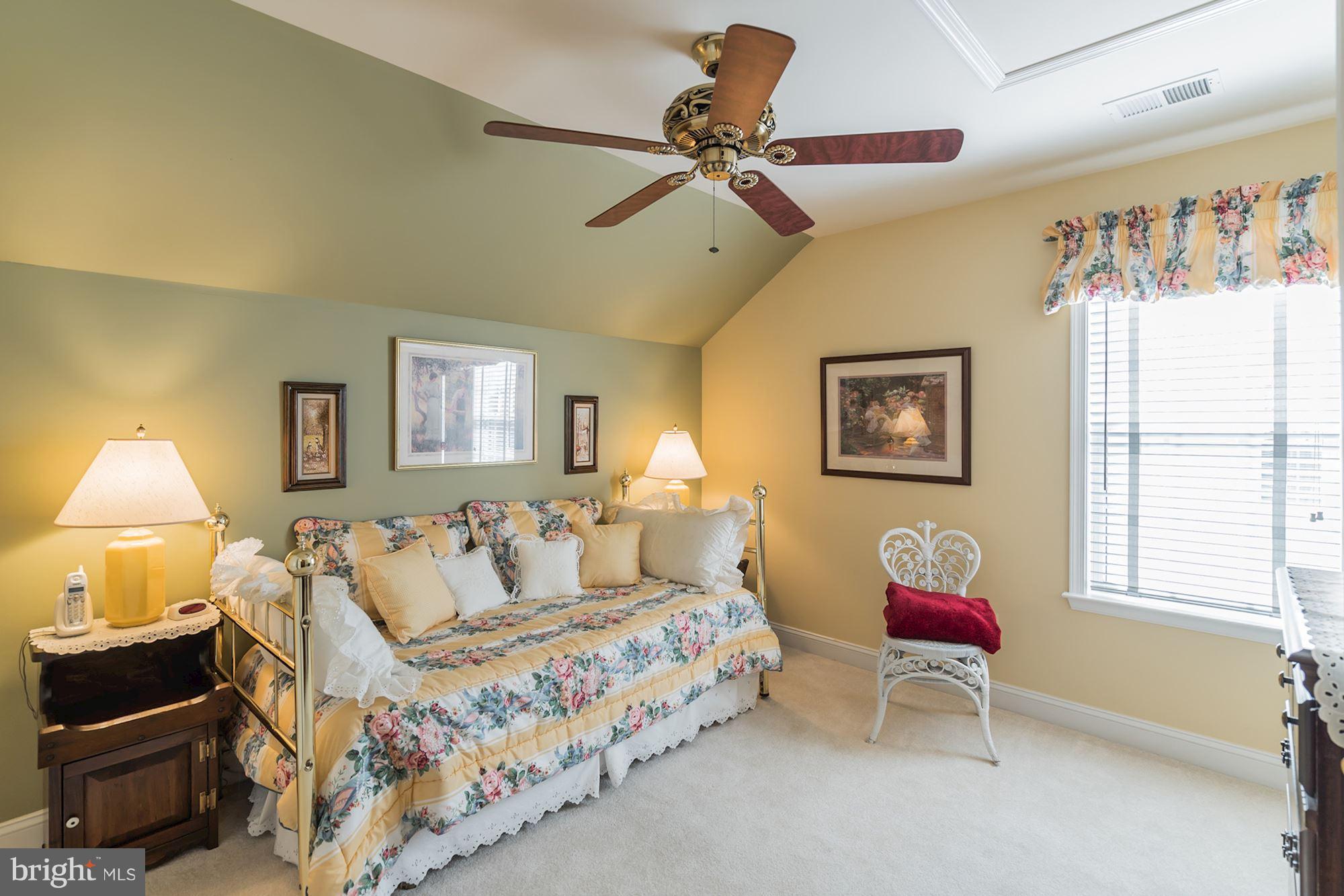 HERITAGE HUNT - Residential