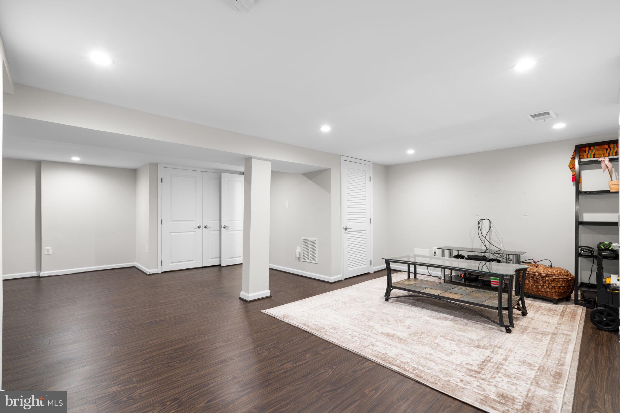 BALLSTON - Residential Lease