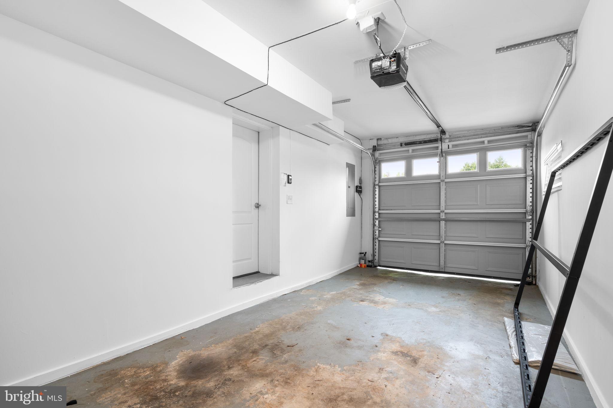 BALLSTON - Residential Lease