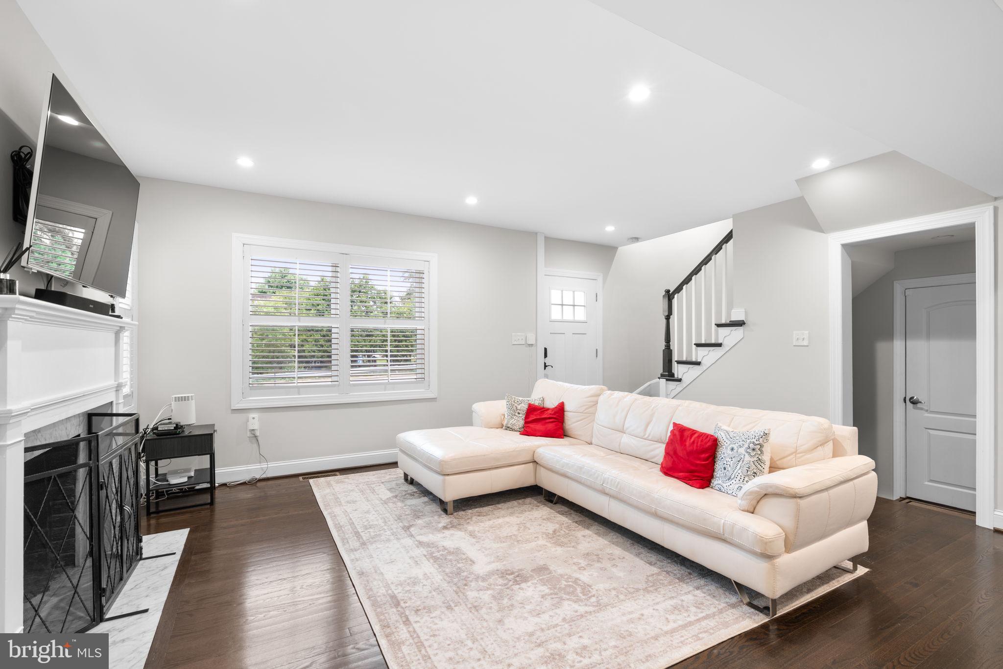 BALLSTON - Residential Lease