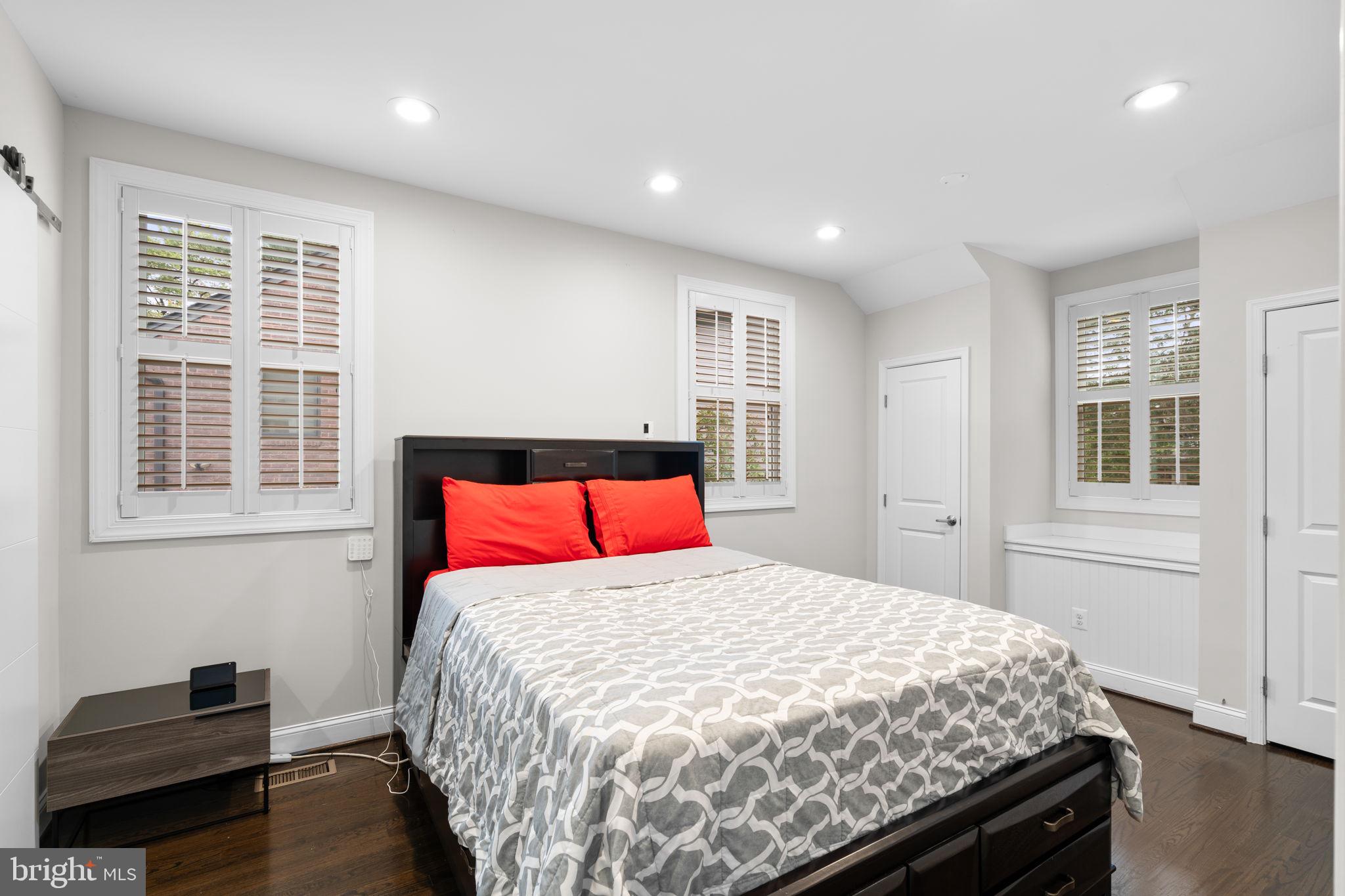 BALLSTON - Residential Lease