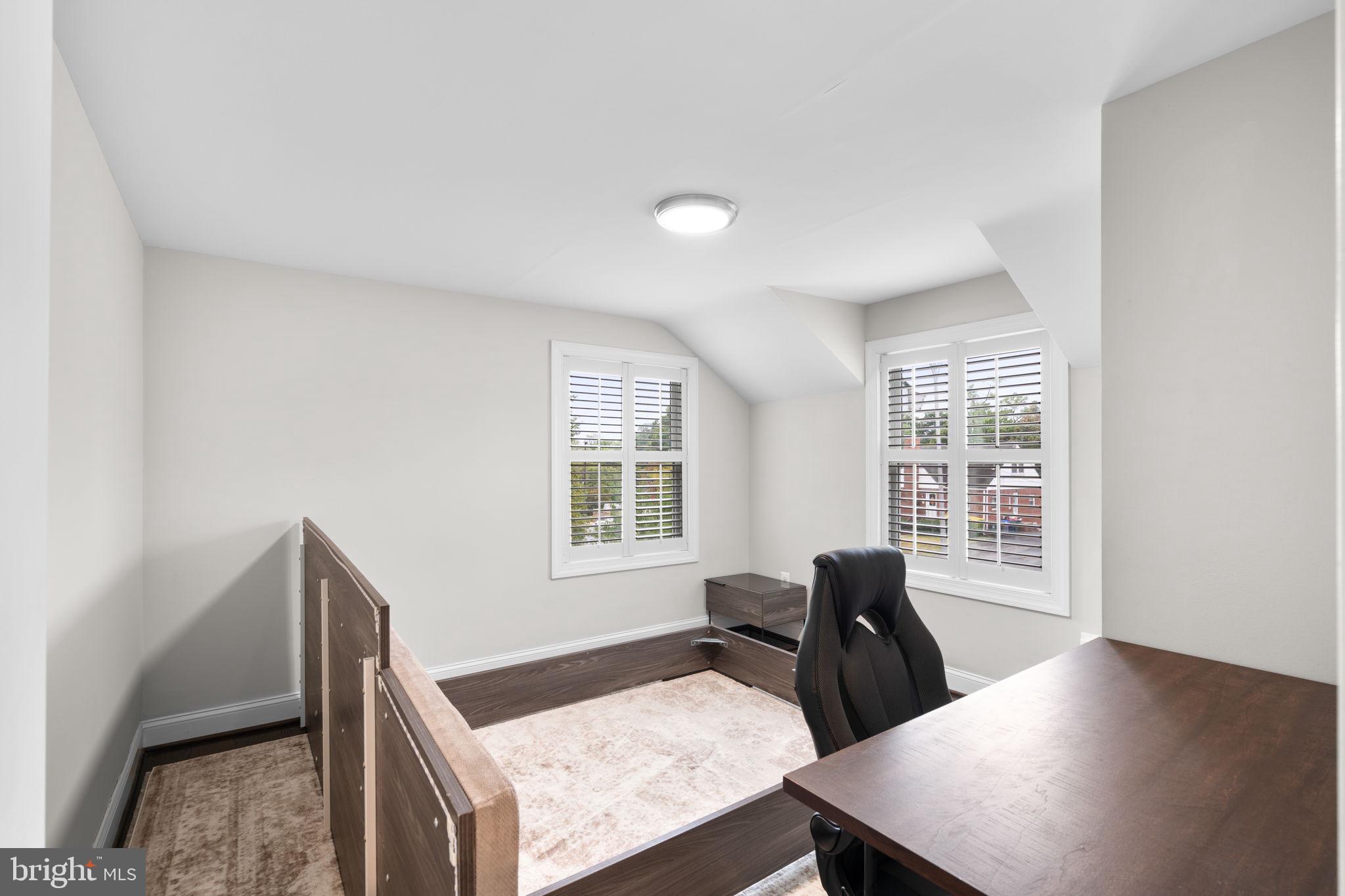 BALLSTON - Residential Lease