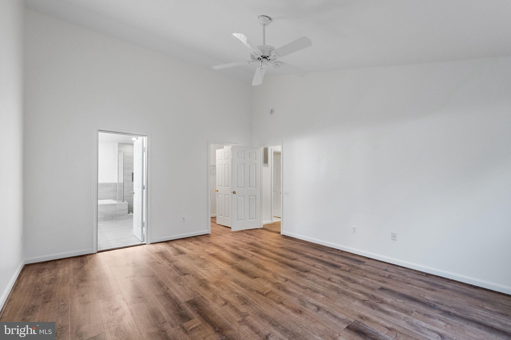 21411 EMERALD DRIVE
