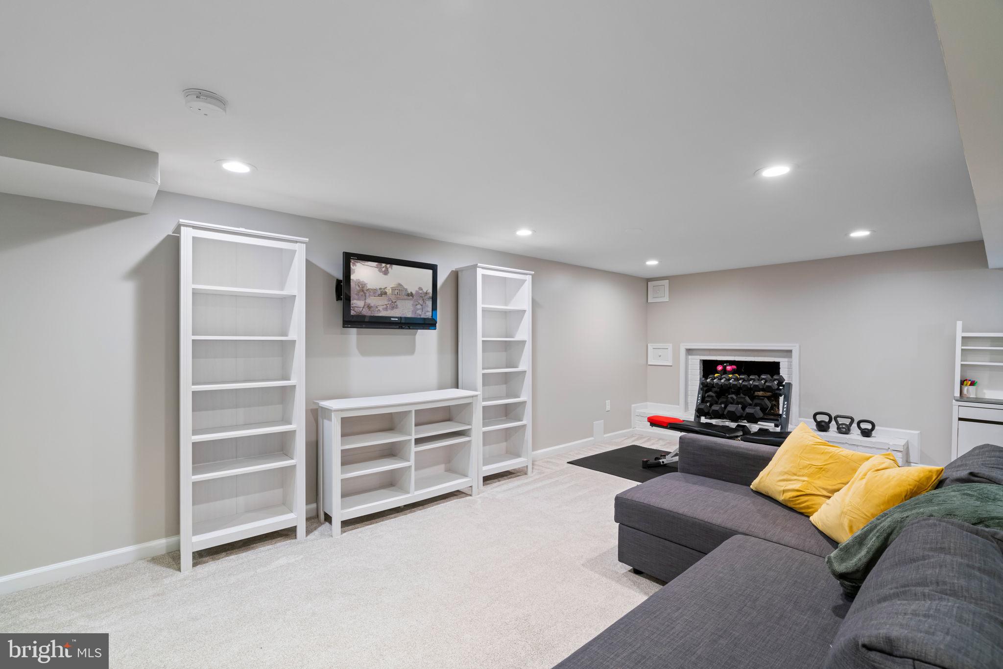 KINGS PARK - Residential