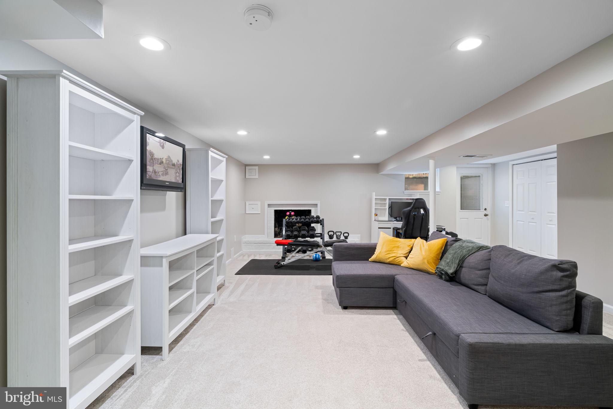 KINGS PARK - Residential