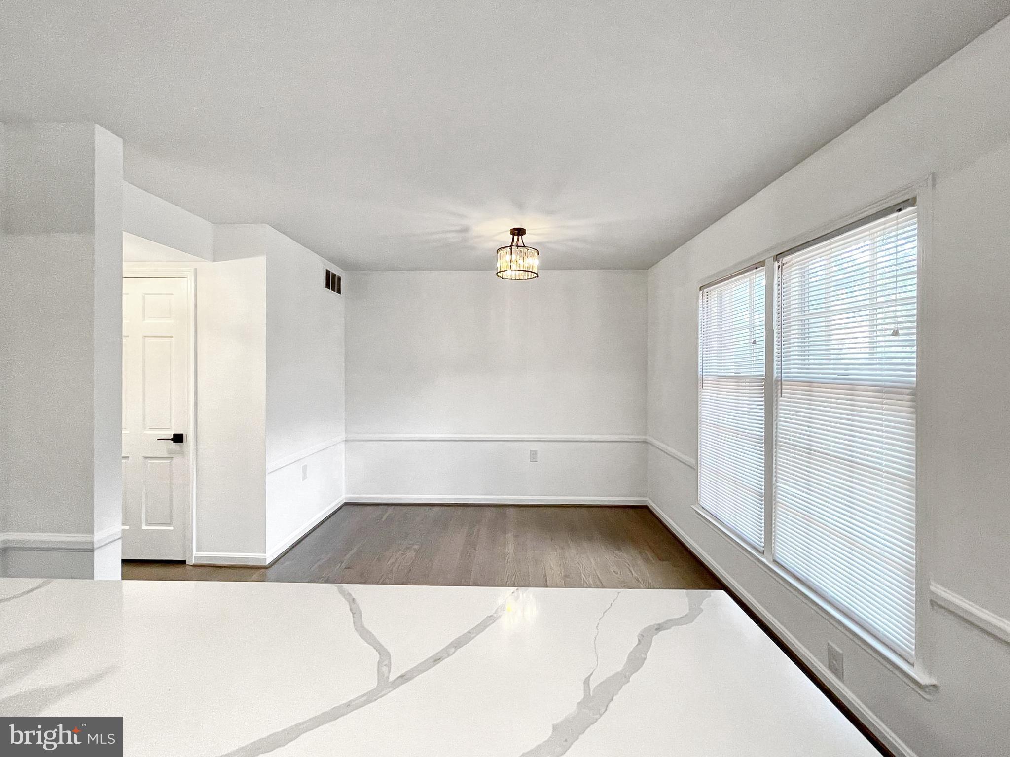 GEORGETOWN HOUSES - Residential