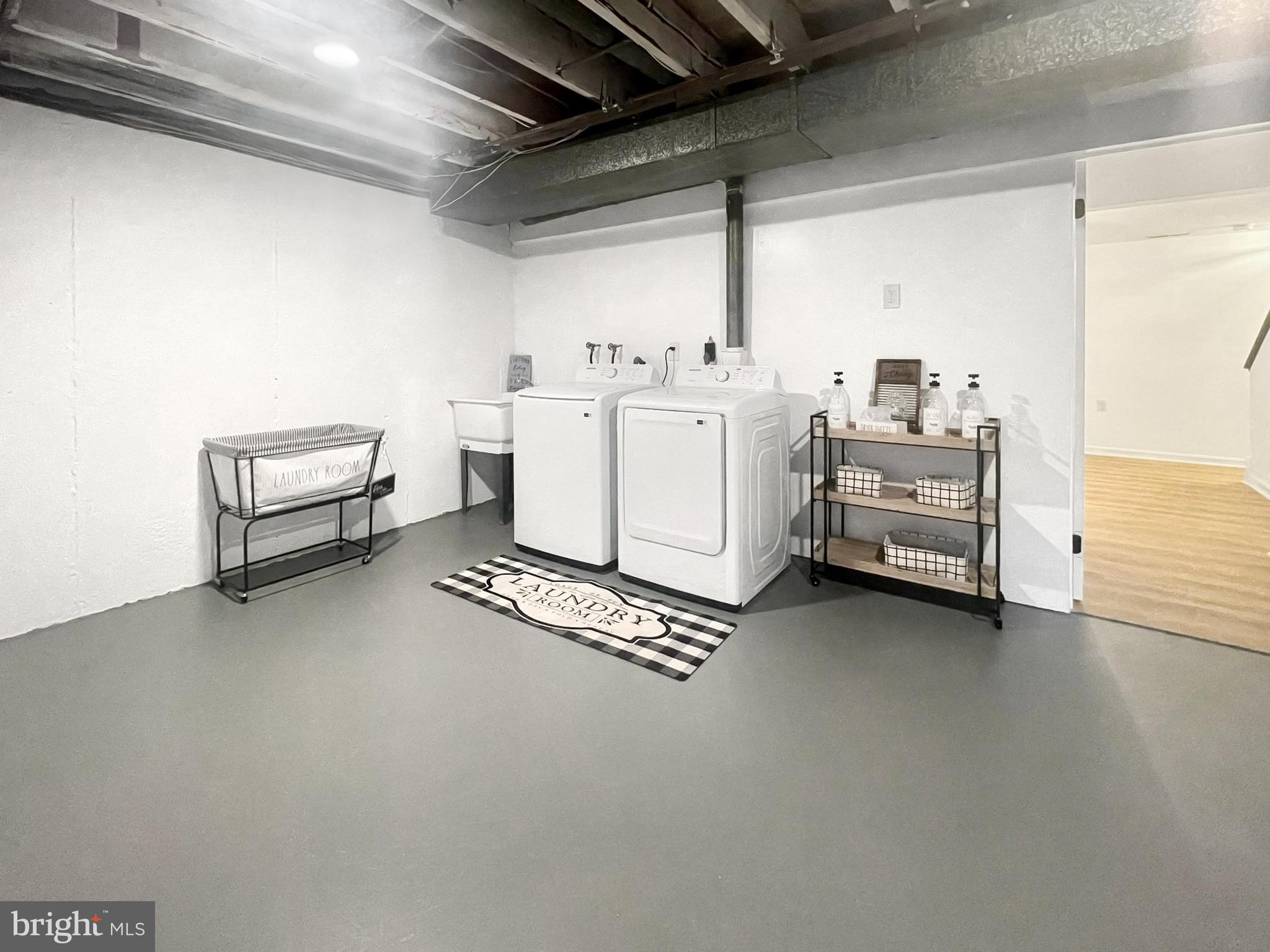 GEORGETOWN HOUSES - Residential