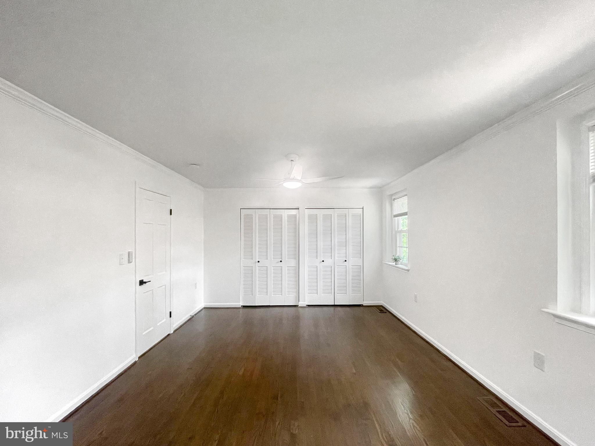 GEORGETOWN HOUSES - Residential