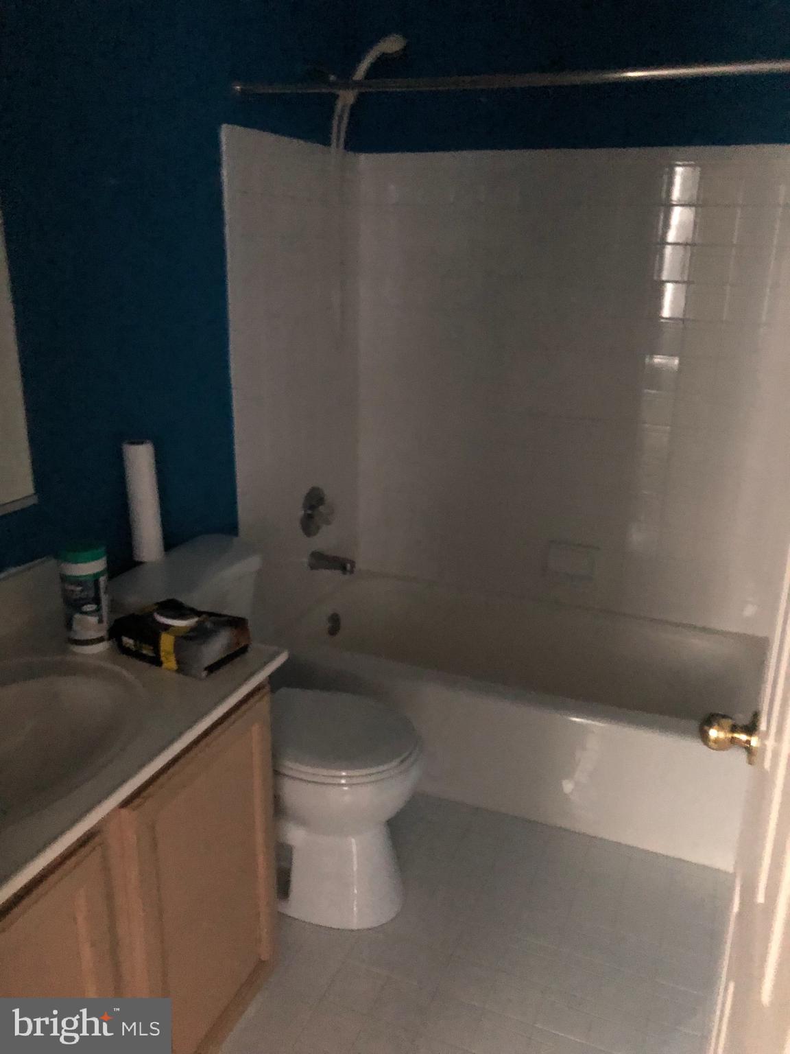 VILLAGE OF LONG REACH - Residential