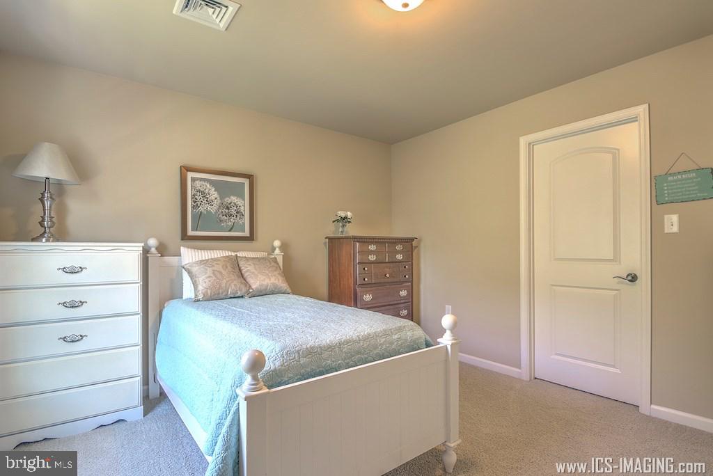 MEADOWBROOK FARMS - Residential