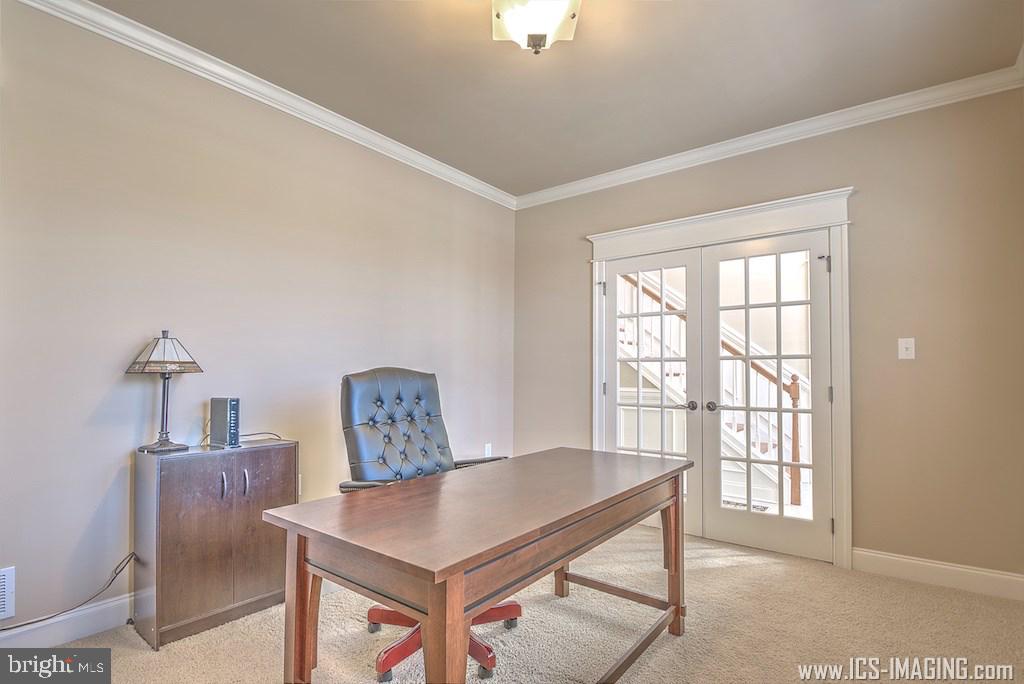 MEADOWBROOK FARMS - Residential