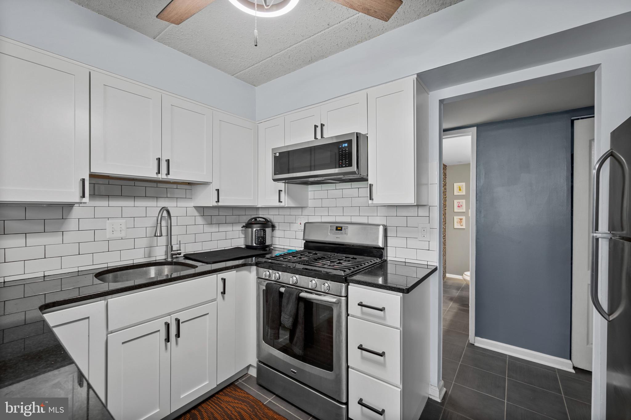 DEERING WOODS - Residential