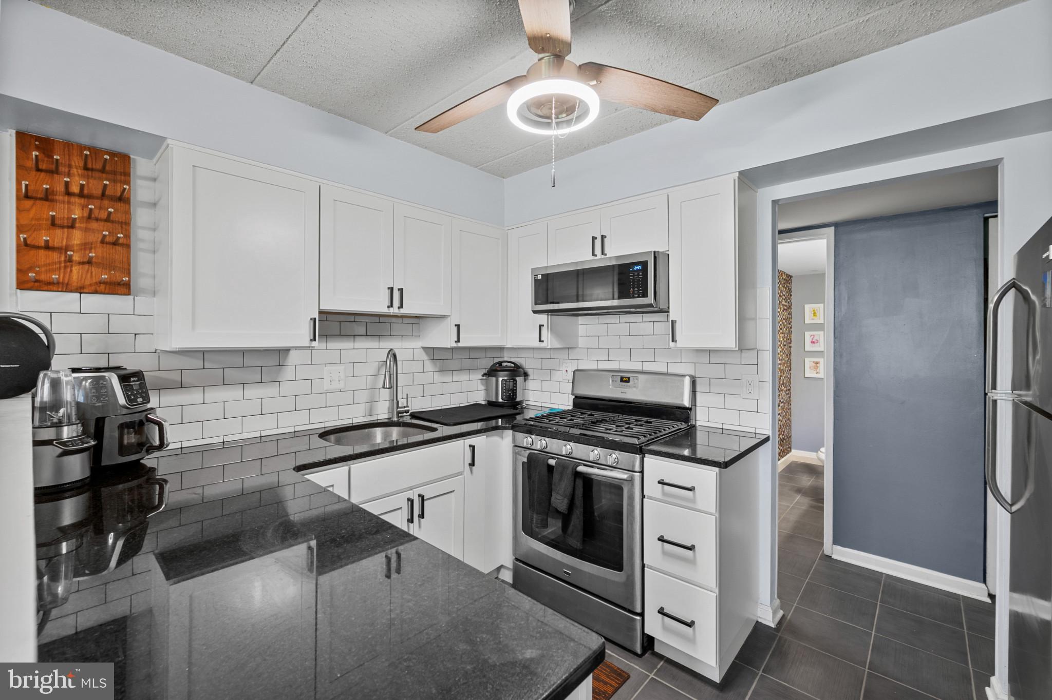 DEERING WOODS - Residential