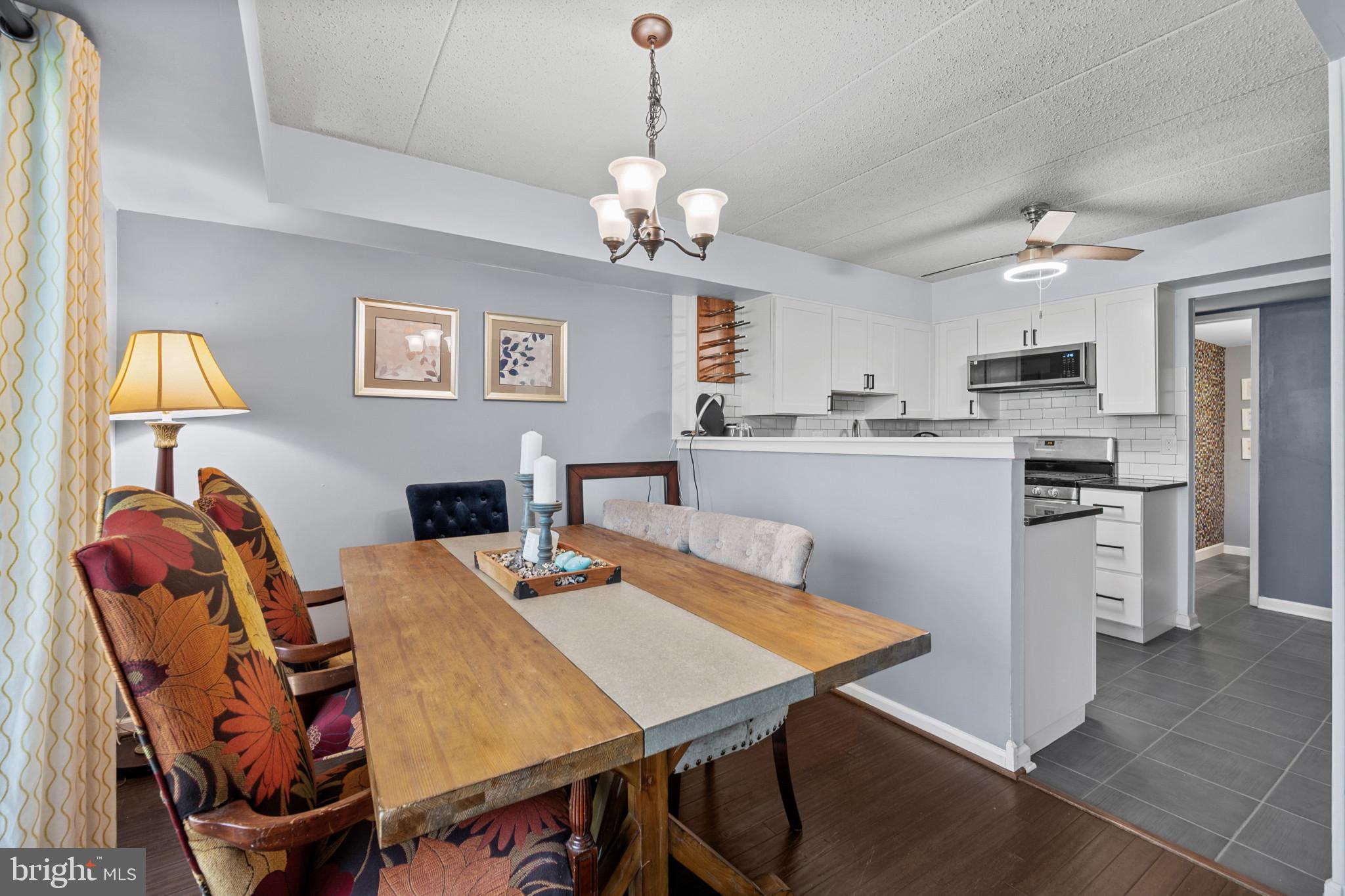 DEERING WOODS - Residential