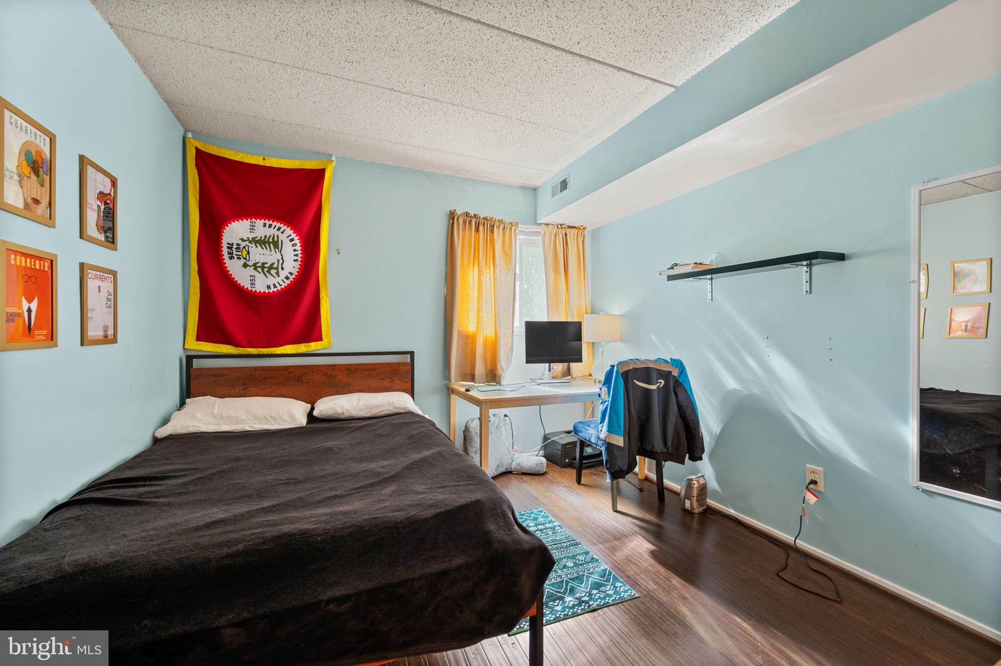 DEERING WOODS - Residential