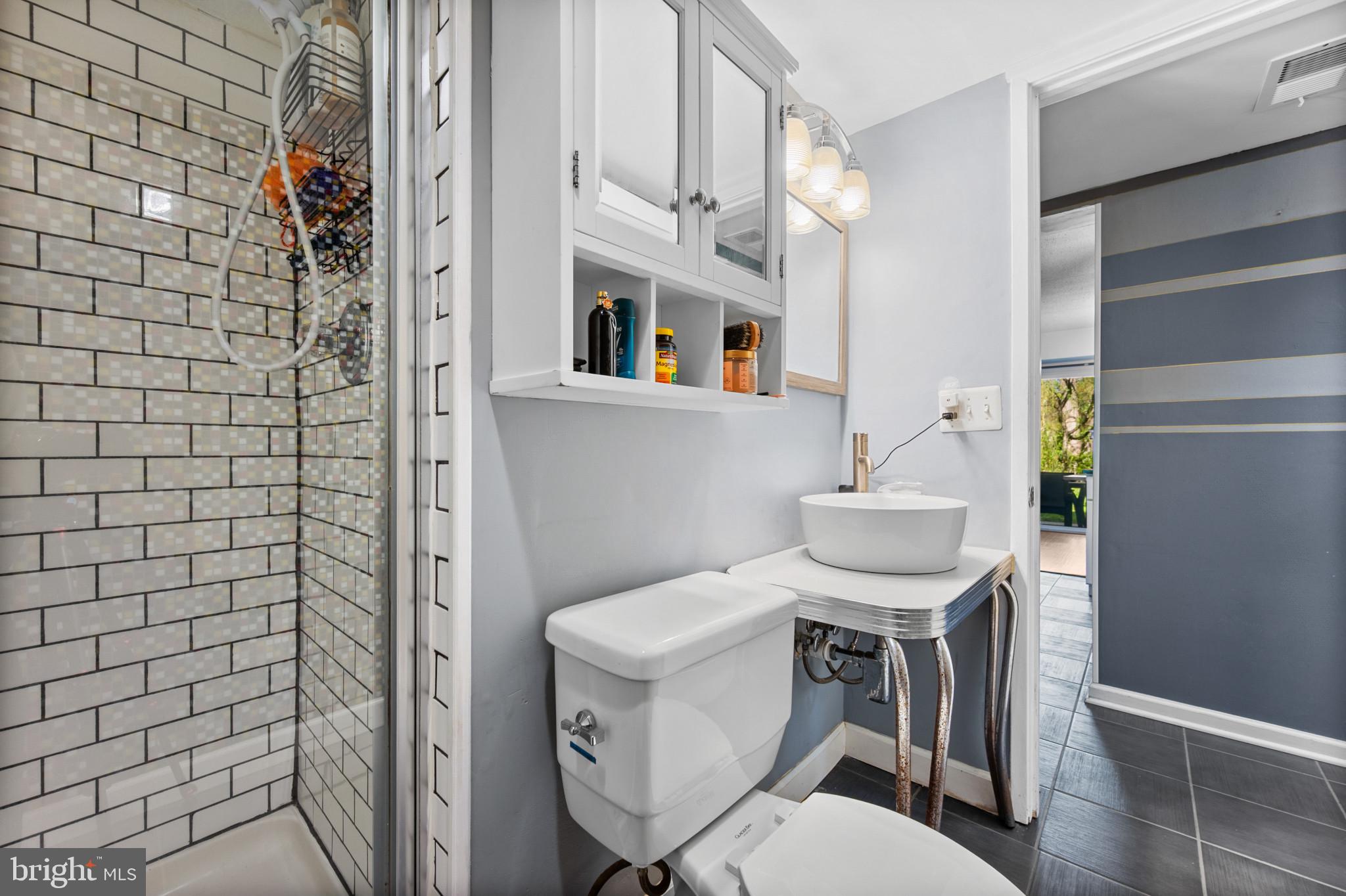 DEERING WOODS - Residential