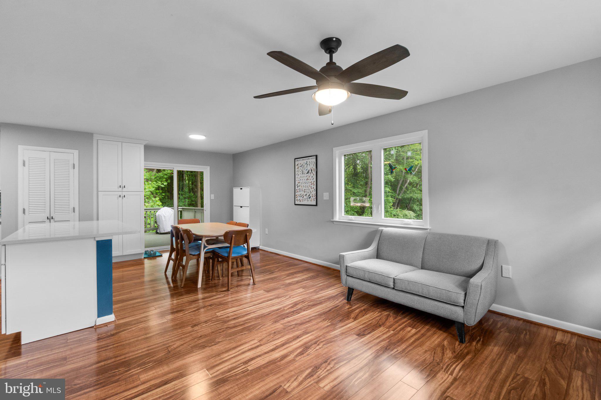 CARROLL SQUARE - Residential