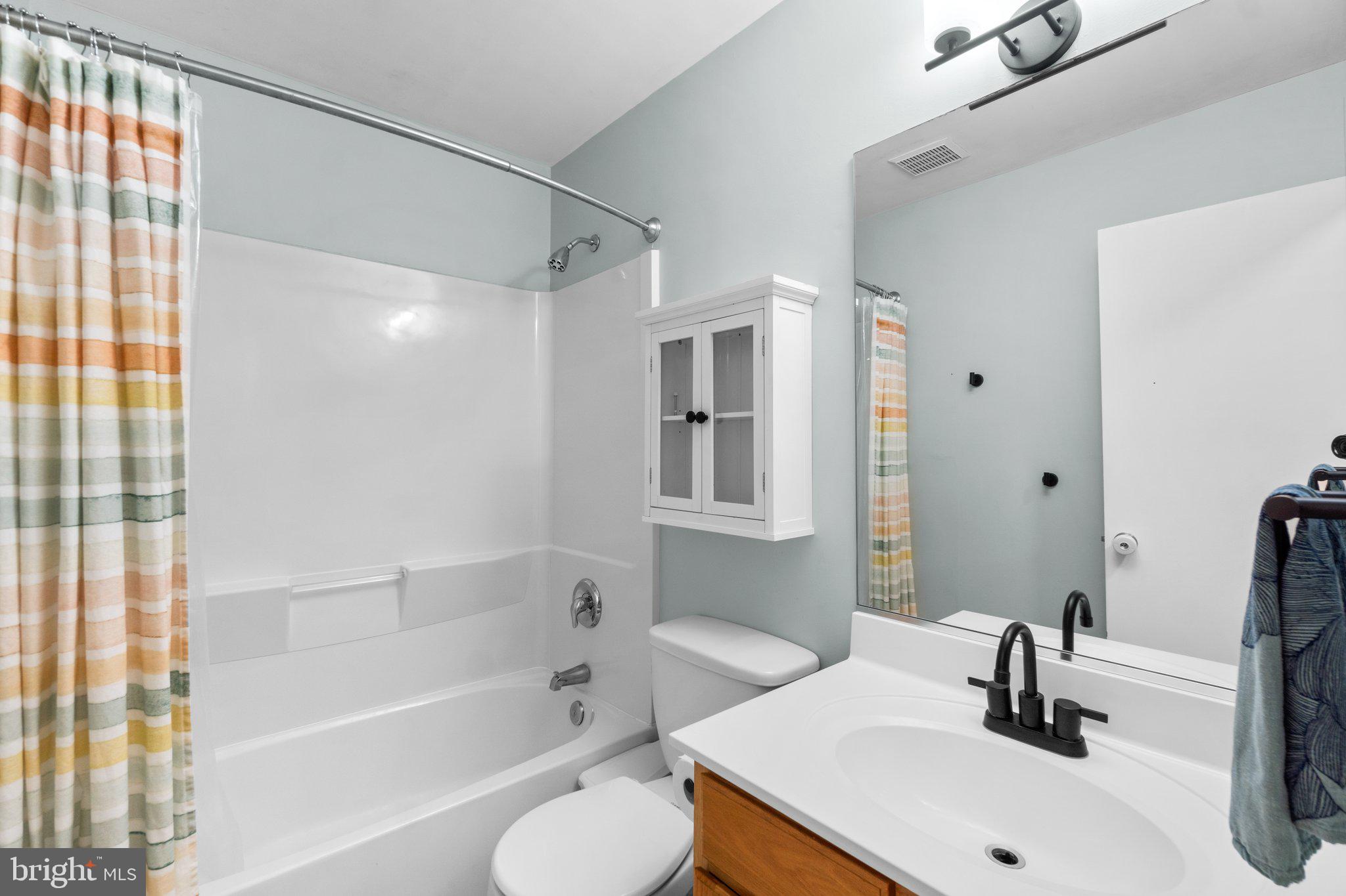 CARROLL SQUARE - Residential