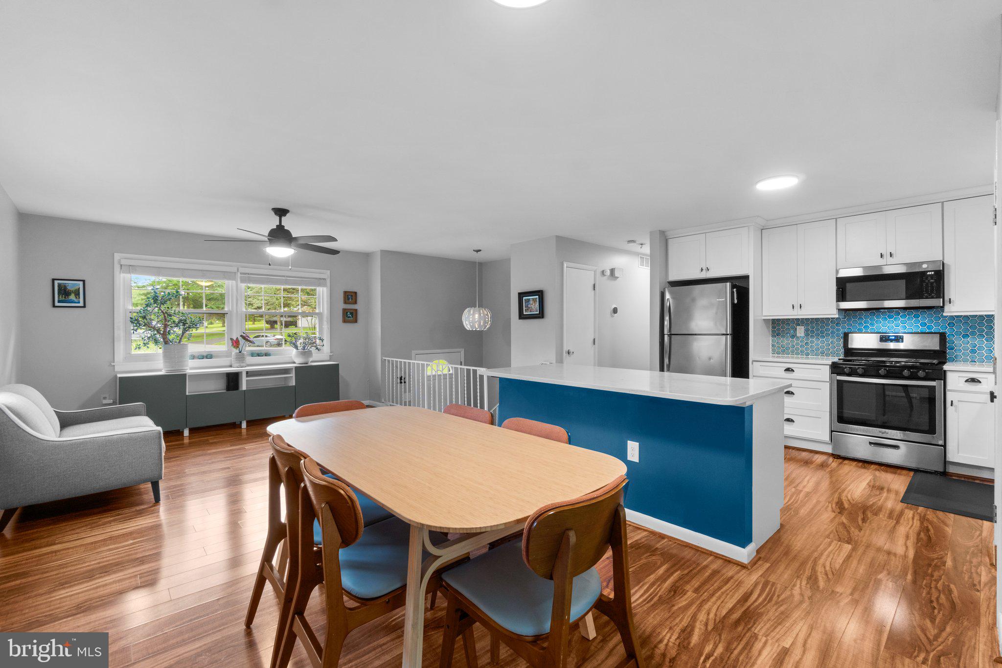 CARROLL SQUARE - Residential