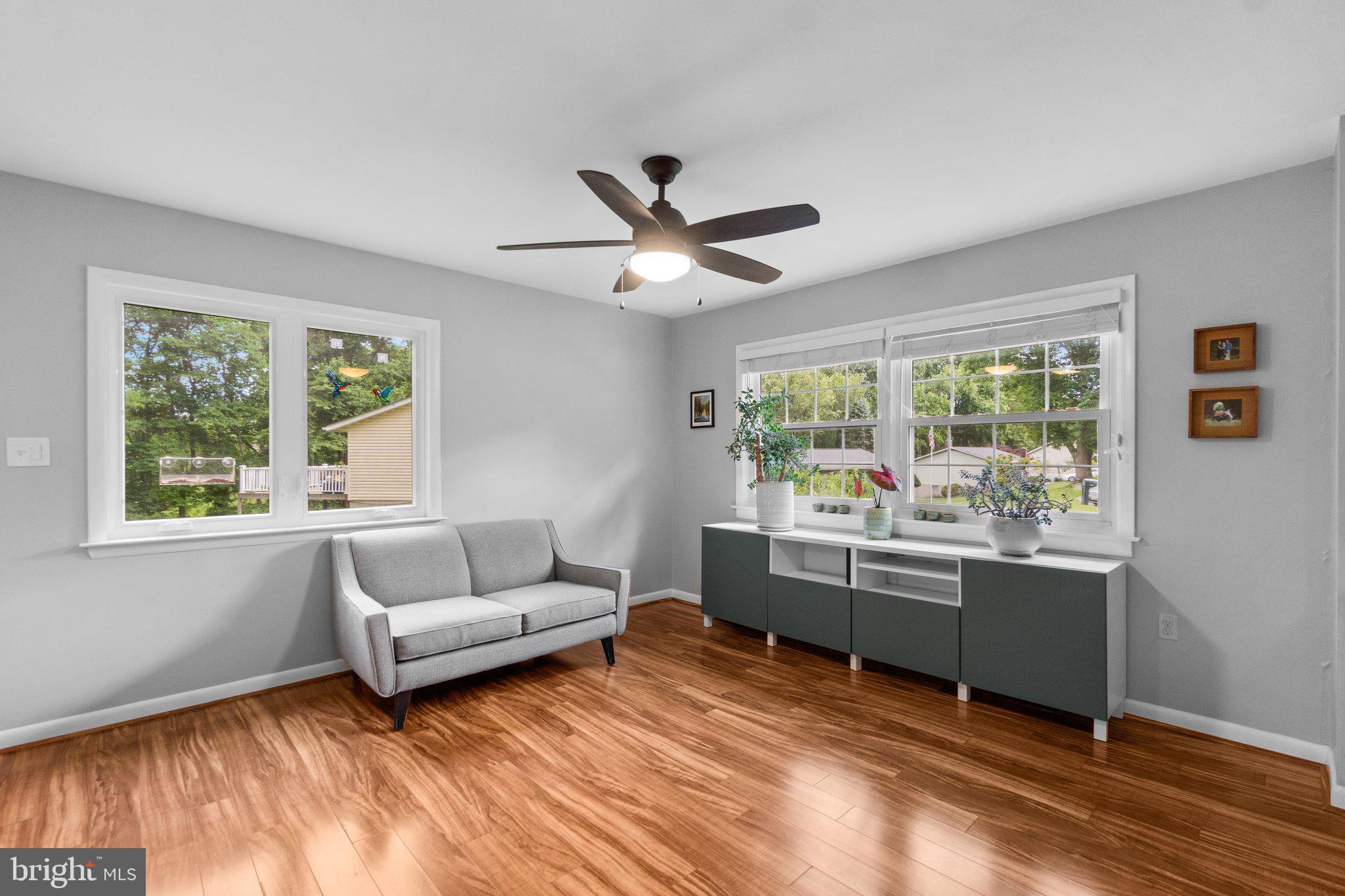 CARROLL SQUARE - Residential