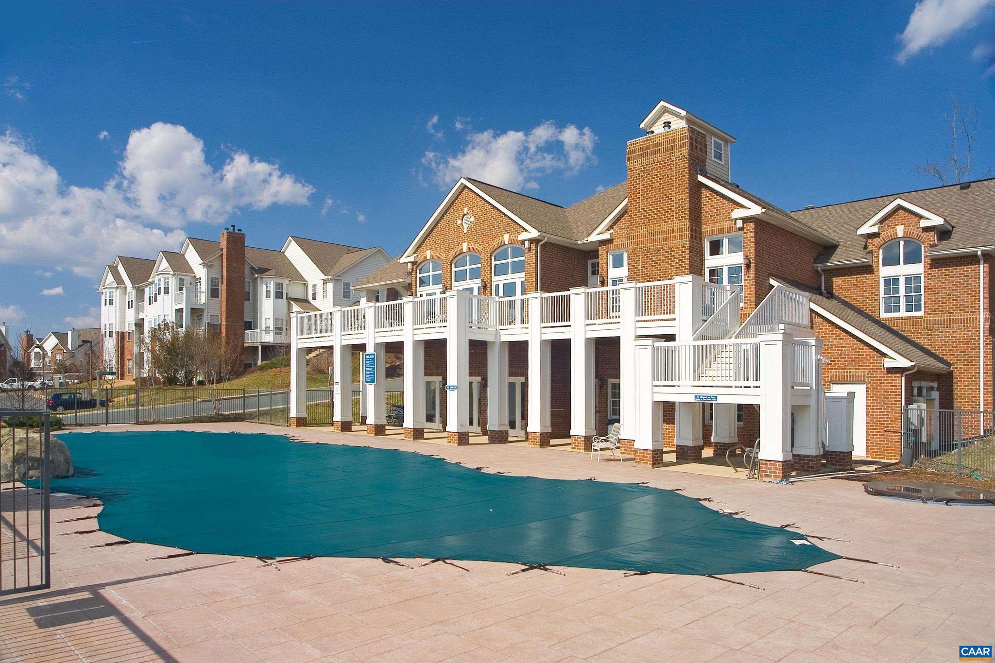 CARRIAGE HILL - Residential Lease