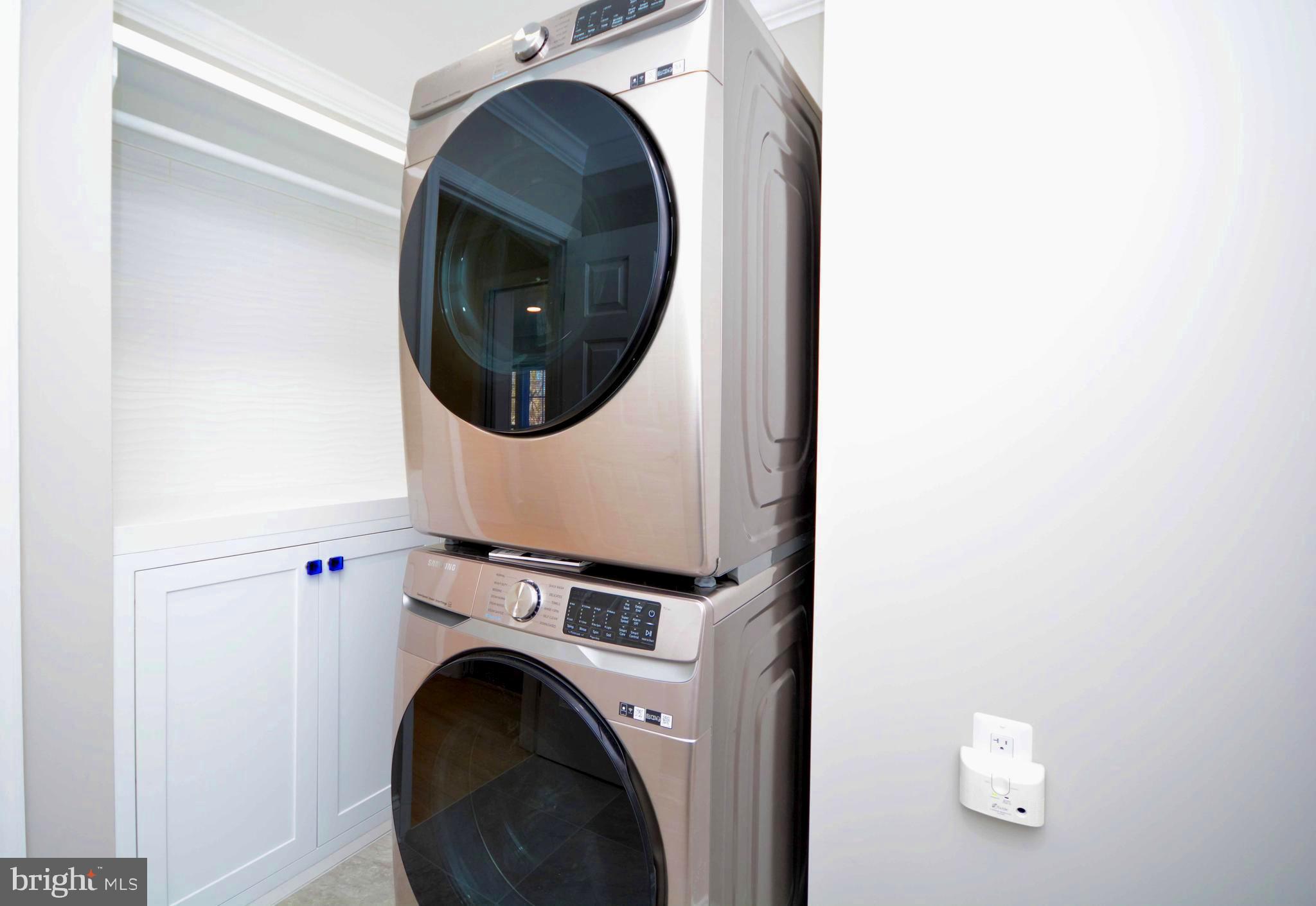 HERITAGE HARBOUR - Residential Lease