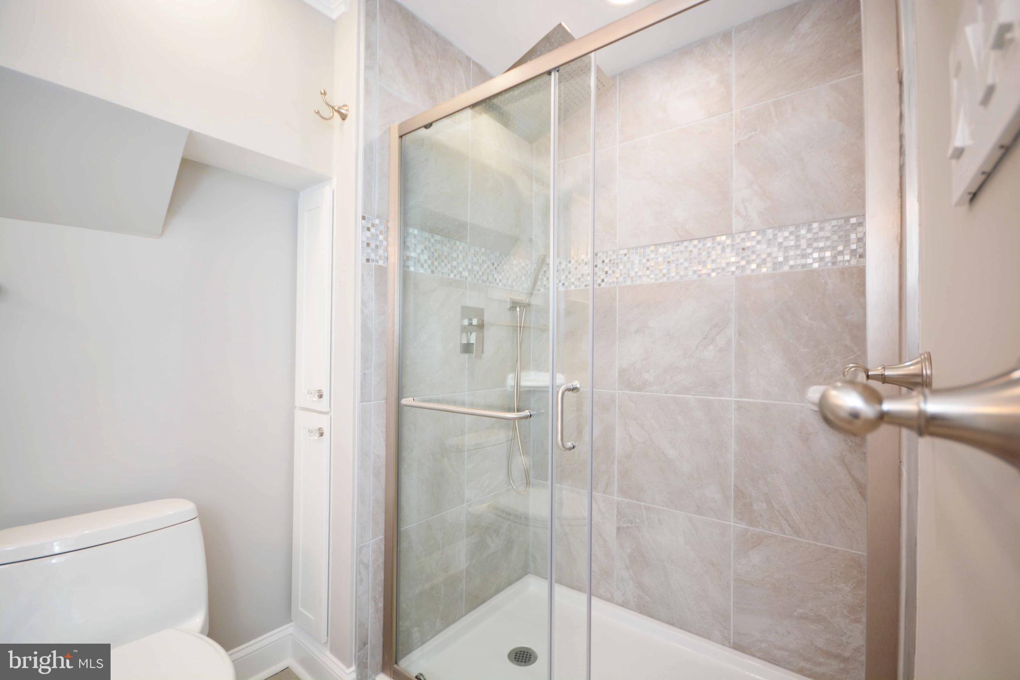 HERITAGE HARBOUR - Residential Lease