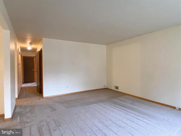 PARKVILLE - Residential Lease