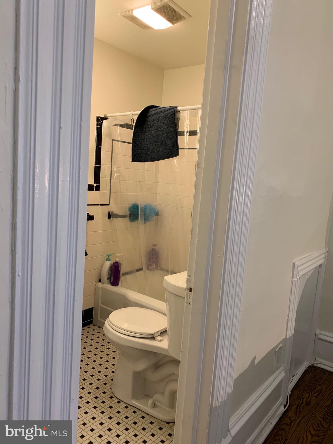 NORTH CENTRAL - Residential Lease