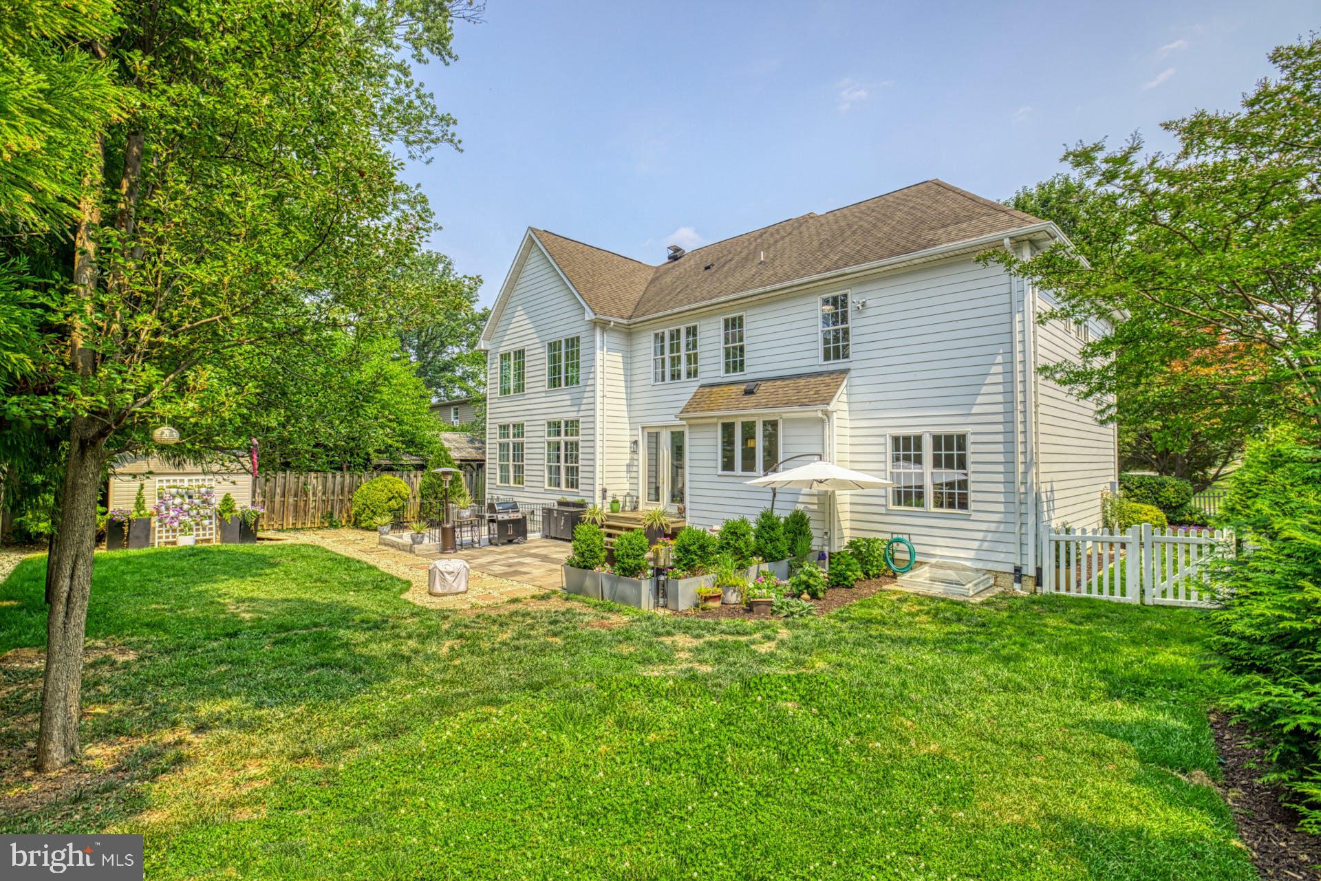 MINOR HILL - Residential