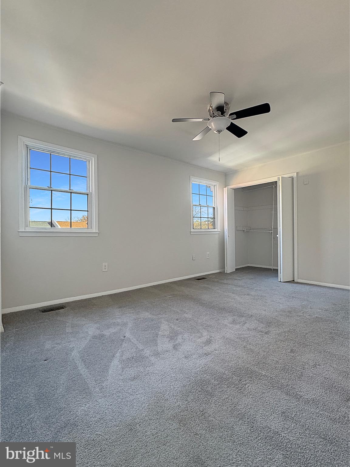 PORT O DUMFRIES - Residential Lease