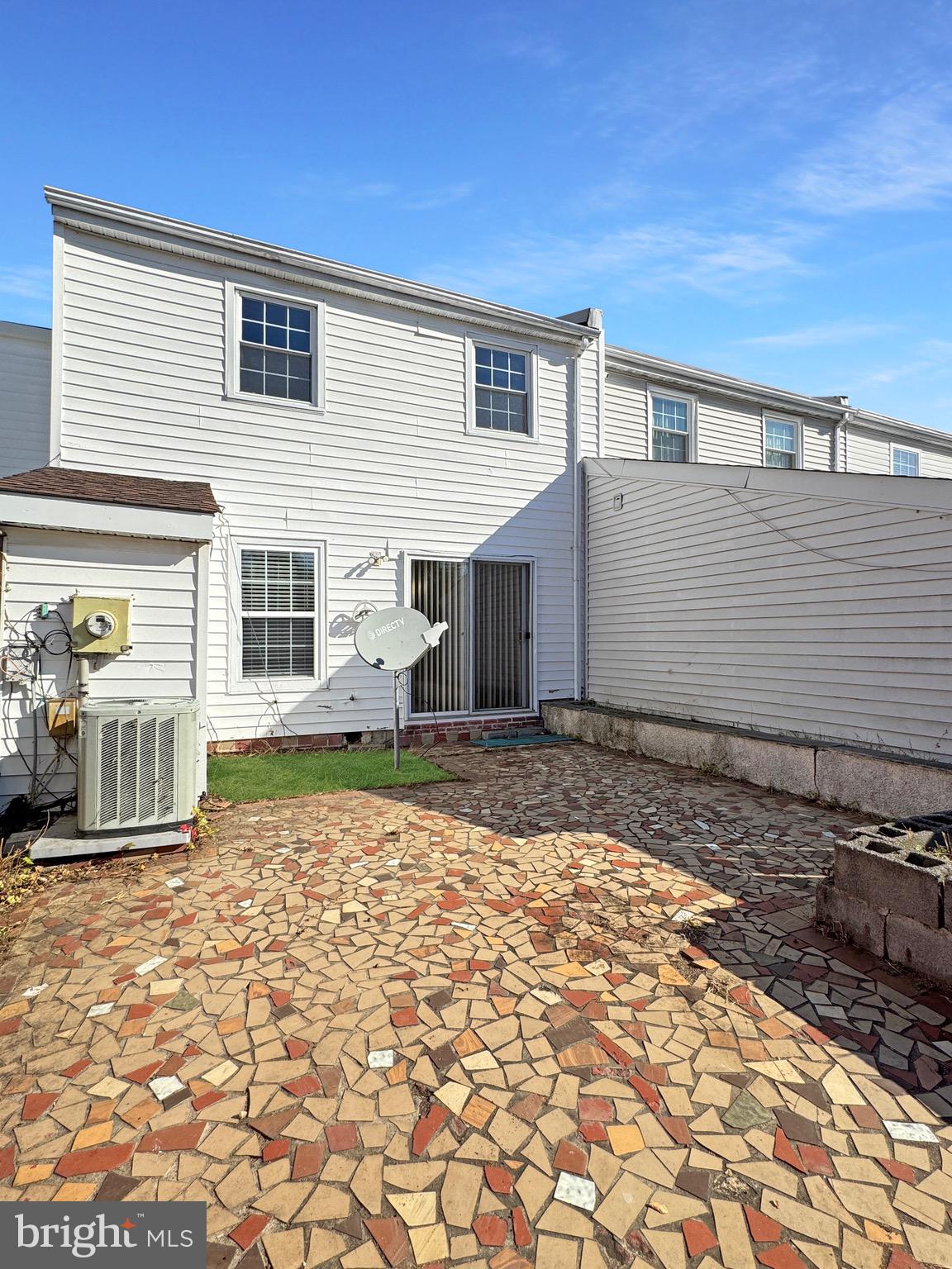 PORT O DUMFRIES - Residential Lease