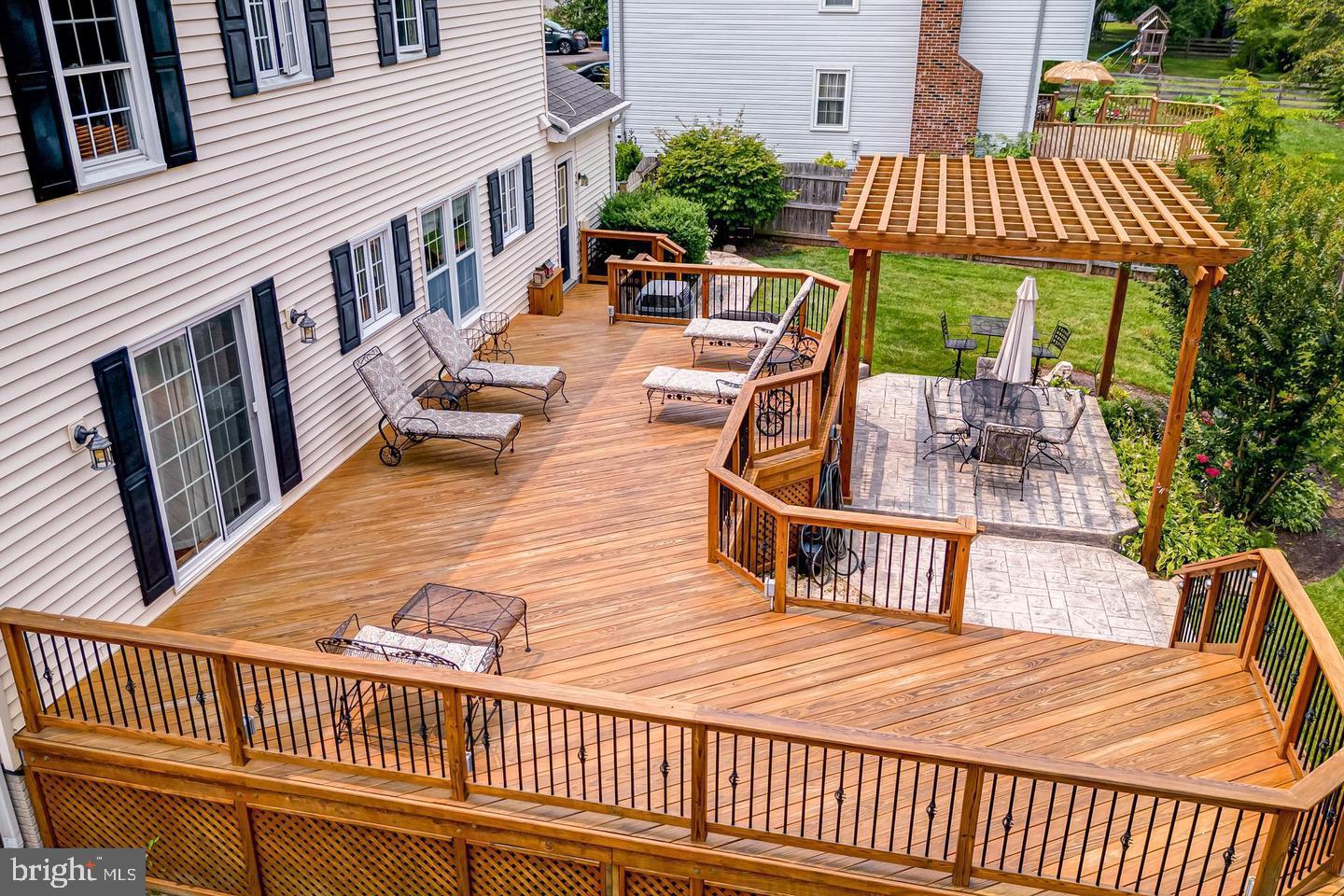 15206 BANNON HILL COURT