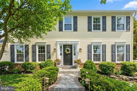 Photo of 15206 Bannon Hill Court, CHANTILLY, VA 20151 (MLS # VAFX2318480)
