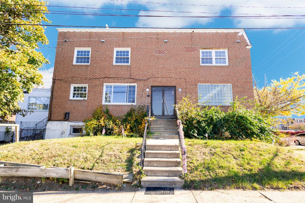 Photo of 3201 Morrell Avenue #3, PHILADELPHIA, PA 19114 (MLS # PAPH2556122)