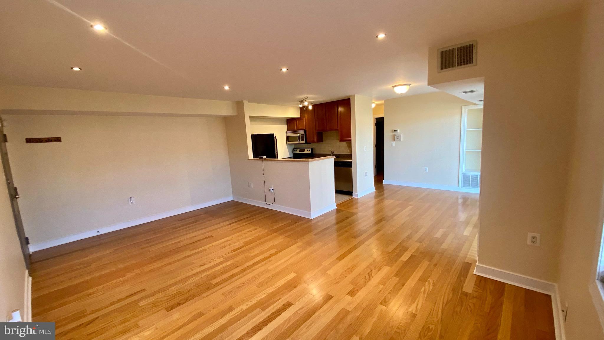 WESTWOOD CONDOMINIUMS - Residential Lease