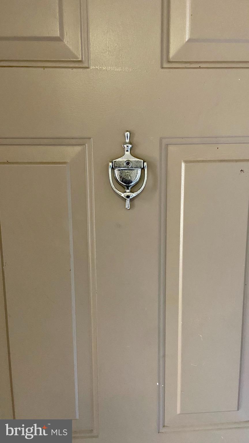 Spacious and clean as a whistle, one bedroom that has all your updated features. Rent includes in unit washer and dryer and for a few dollars more you can have a monitored ADT system. There is access to the exercise room and pool (seasonal open/close). Recessed lights in living room w/hardwood floors. Spacious living with built ins. You won't ever want to move. Click here for application: https://apply.link/2VGhZyT