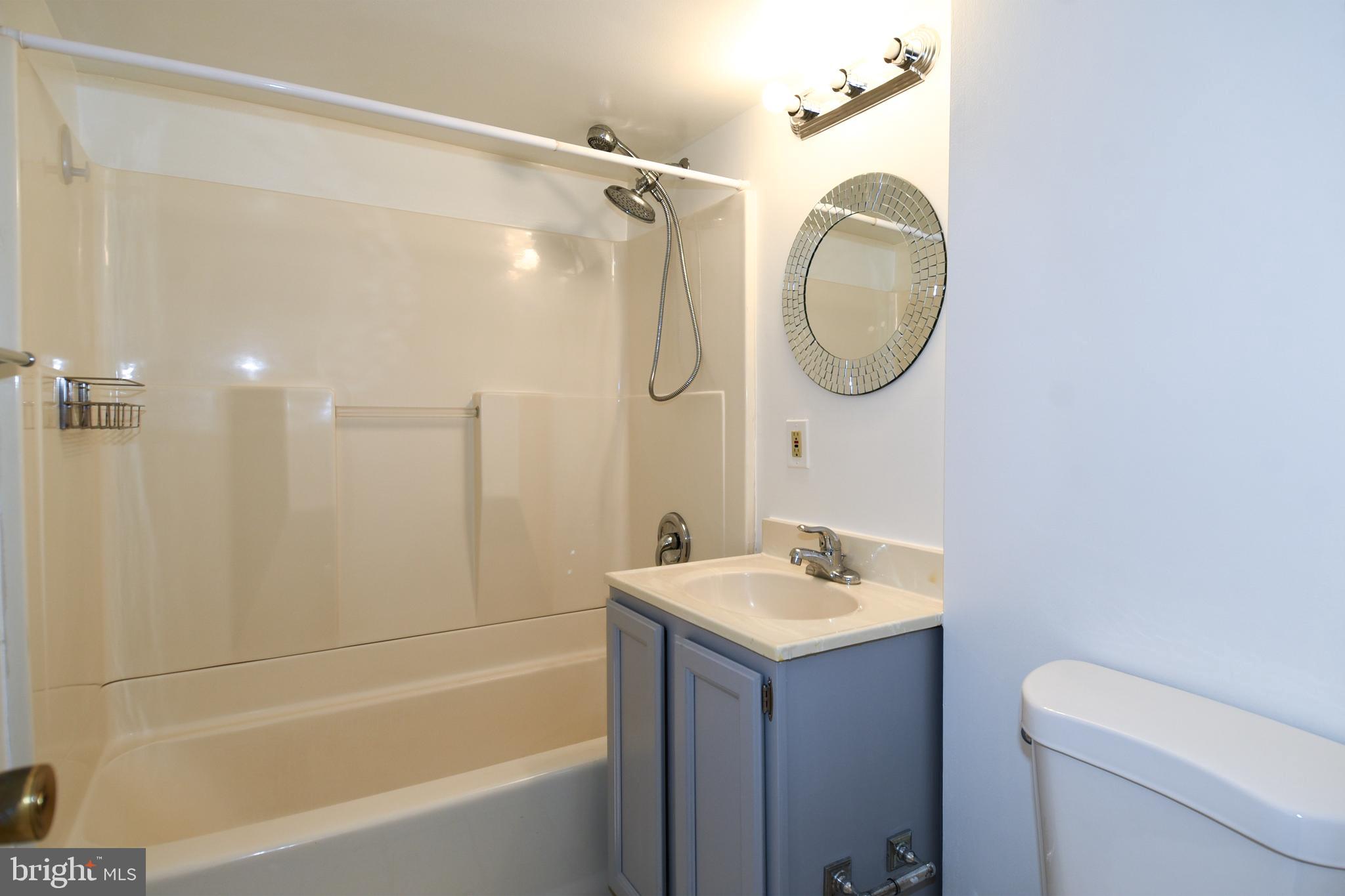 DEL RAY - Residential Lease